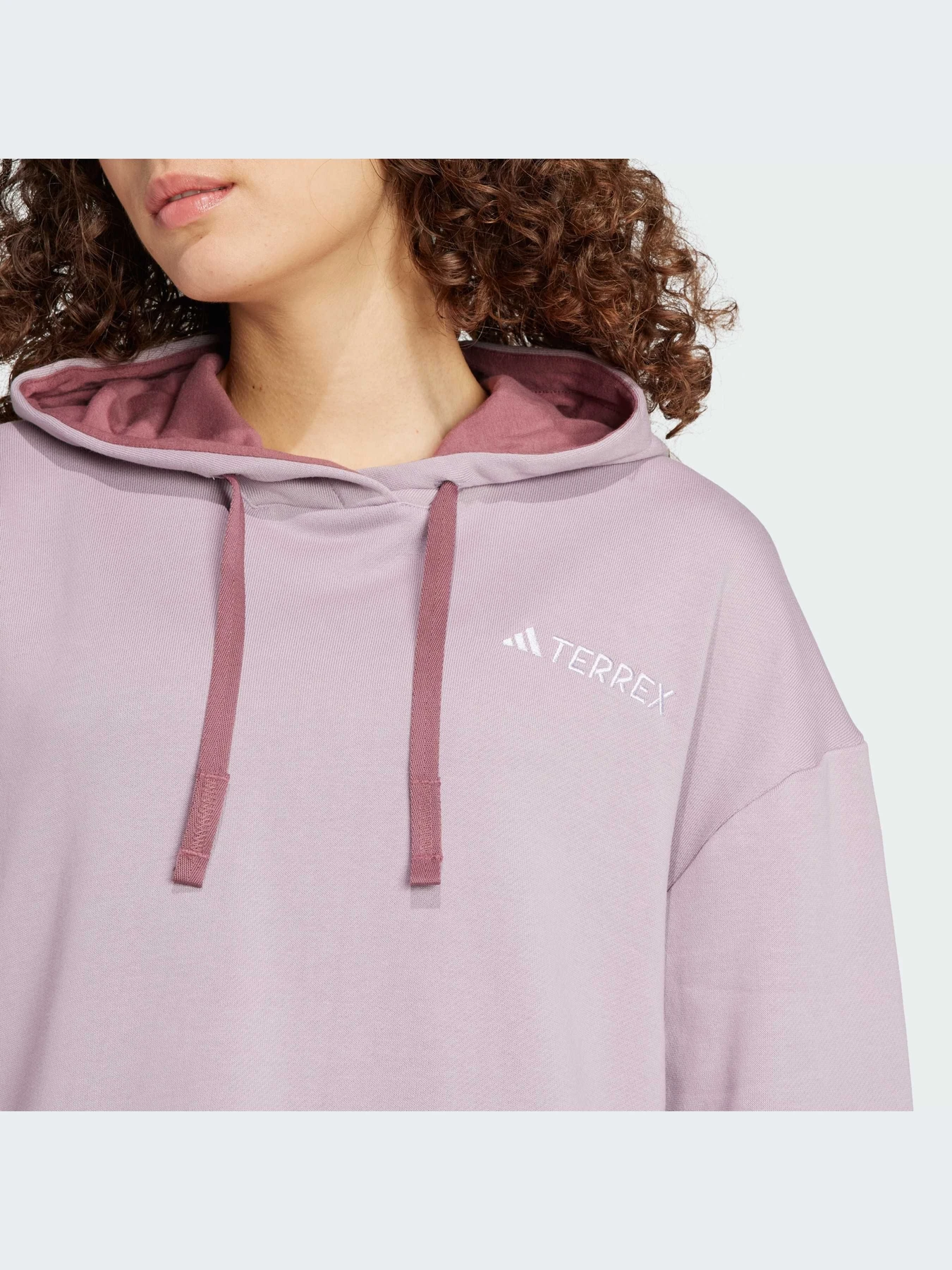 Худи и свитшоты Adidas модель IN4712 Худи и свитшоты Adidas модель IN4712 Фото