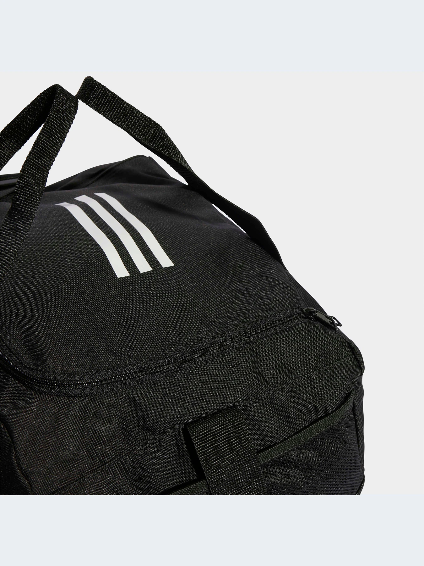 Сумки Adidas Tiro модель HS9743 Сумки Adidas Tiro модель HS9743 Фото