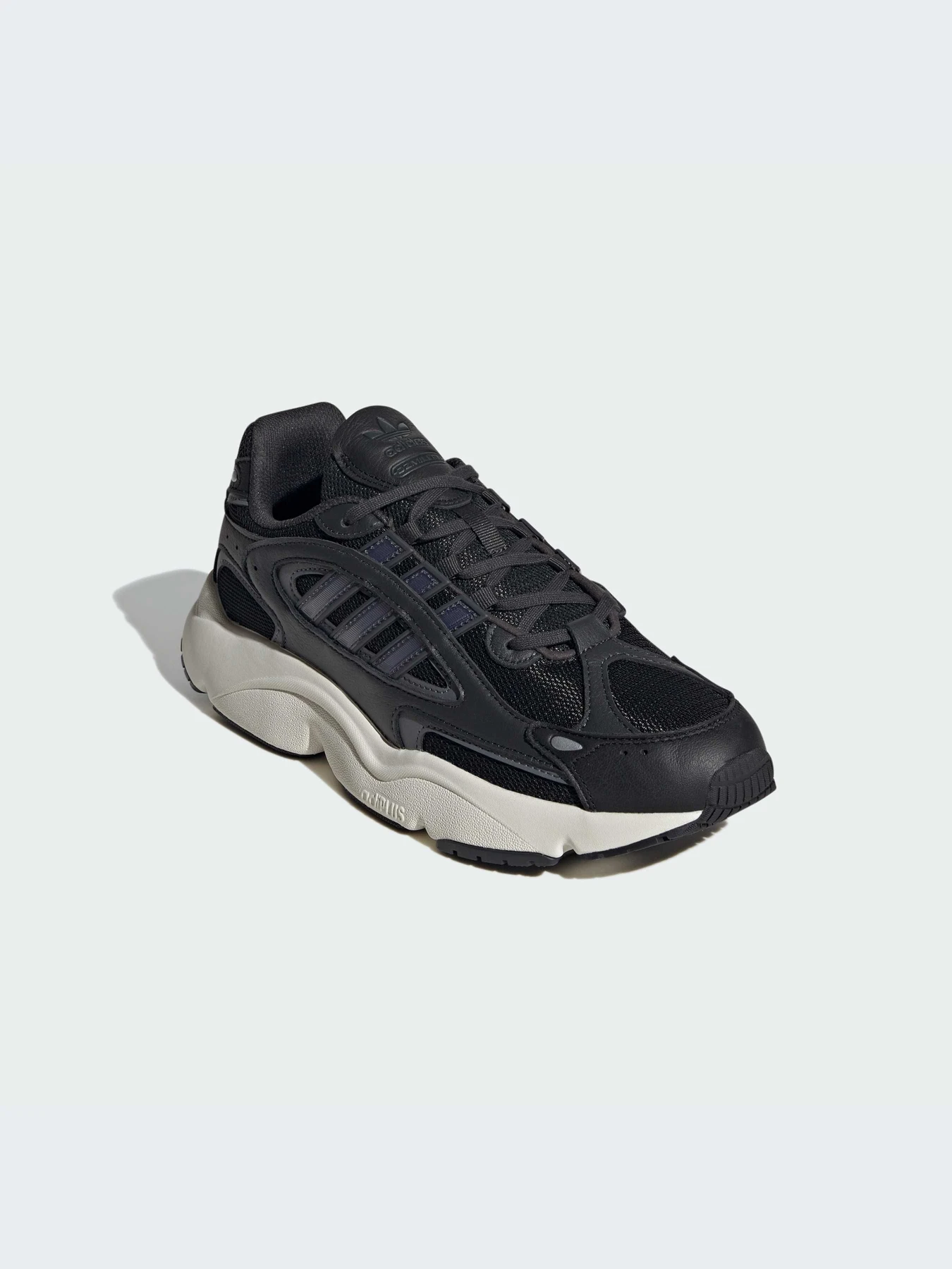 Кросівки Adidas Ozweego модель ID5831 Фото