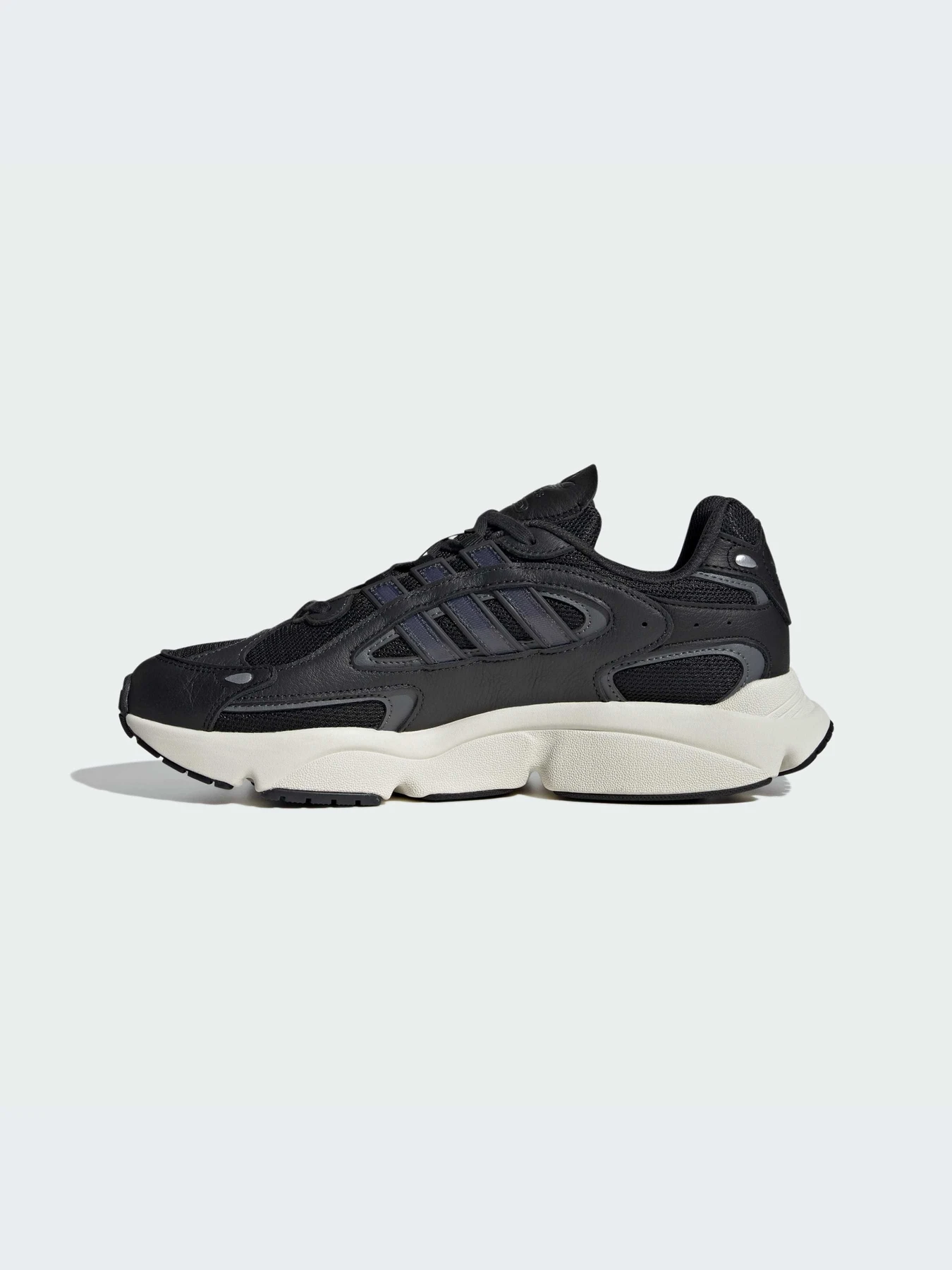 Кросівки Adidas Ozweego модель ID5831 Фото