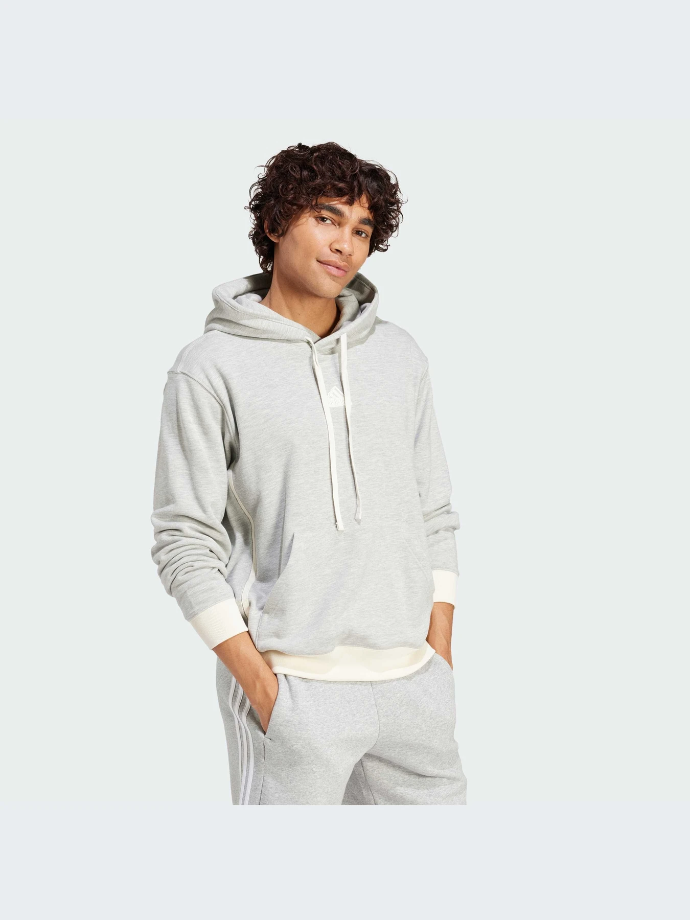 Худи и свитшоты Adidas модель IN1727 Худи и свитшоты Adidas модель IN1727 Фото