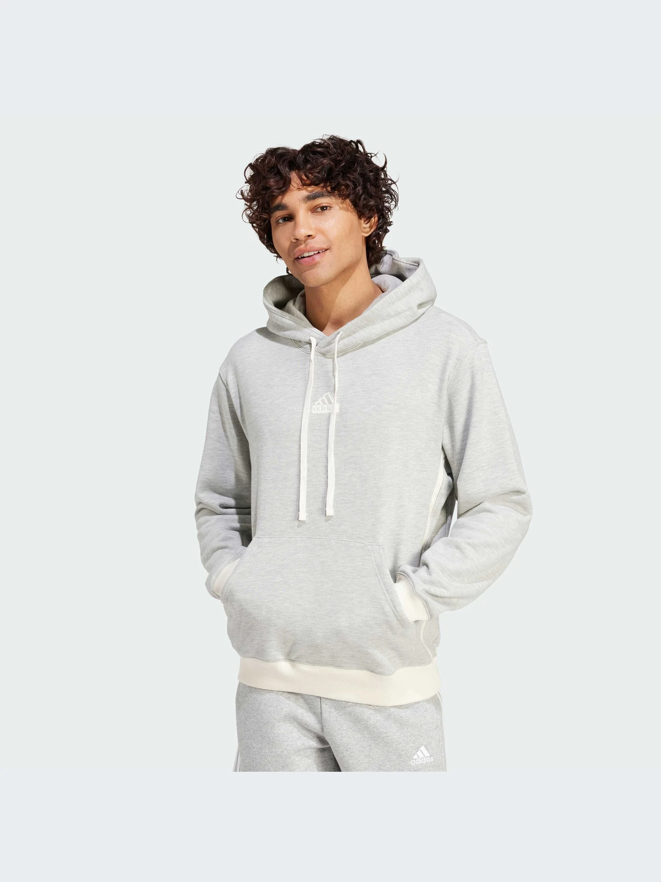 Худи и свитшоты Adidas модель IN1727 Худи и свитшоты Adidas модель IN1727 Фото