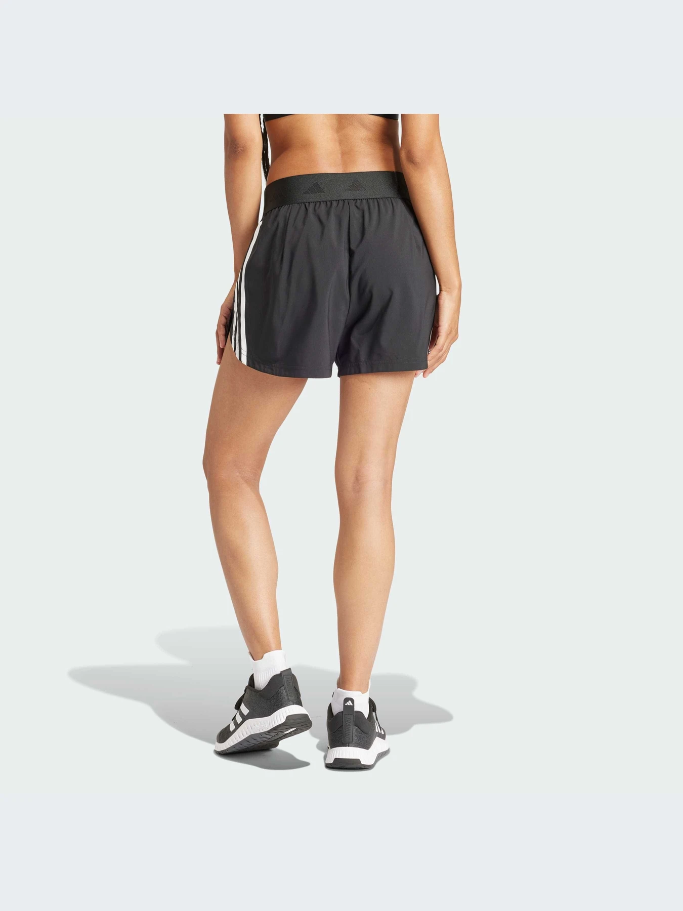 Шорты Adidas модель IT4665 Шорты Adidas модель IT4665 Фото