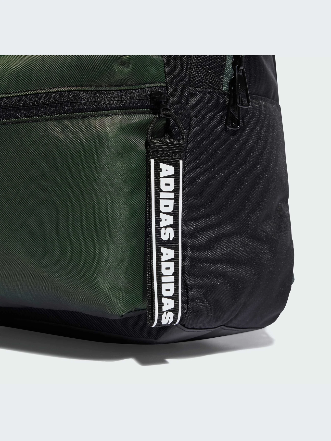 Рюкзаки Adidas модель IS1883 Фото