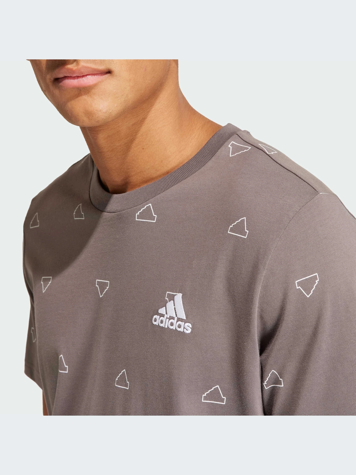 Футболки і поло Adidas модель IU0283 Футболки і поло Adidas модель IU0283 Фото
