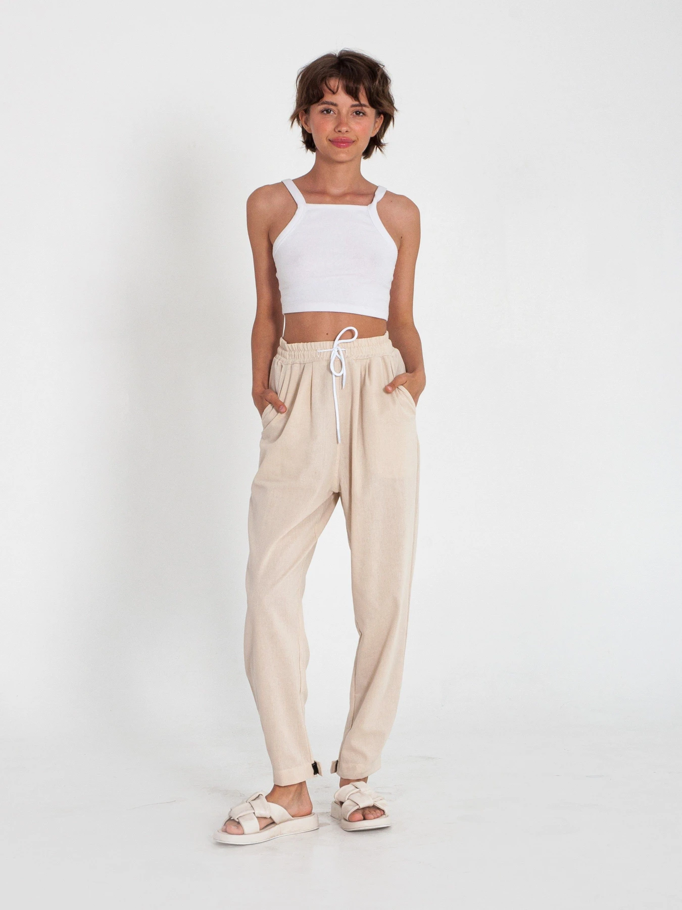 Брюки IJ модель lipuchki-linen-bej Брюки IJ модель lipuchki-linen-bej Фото