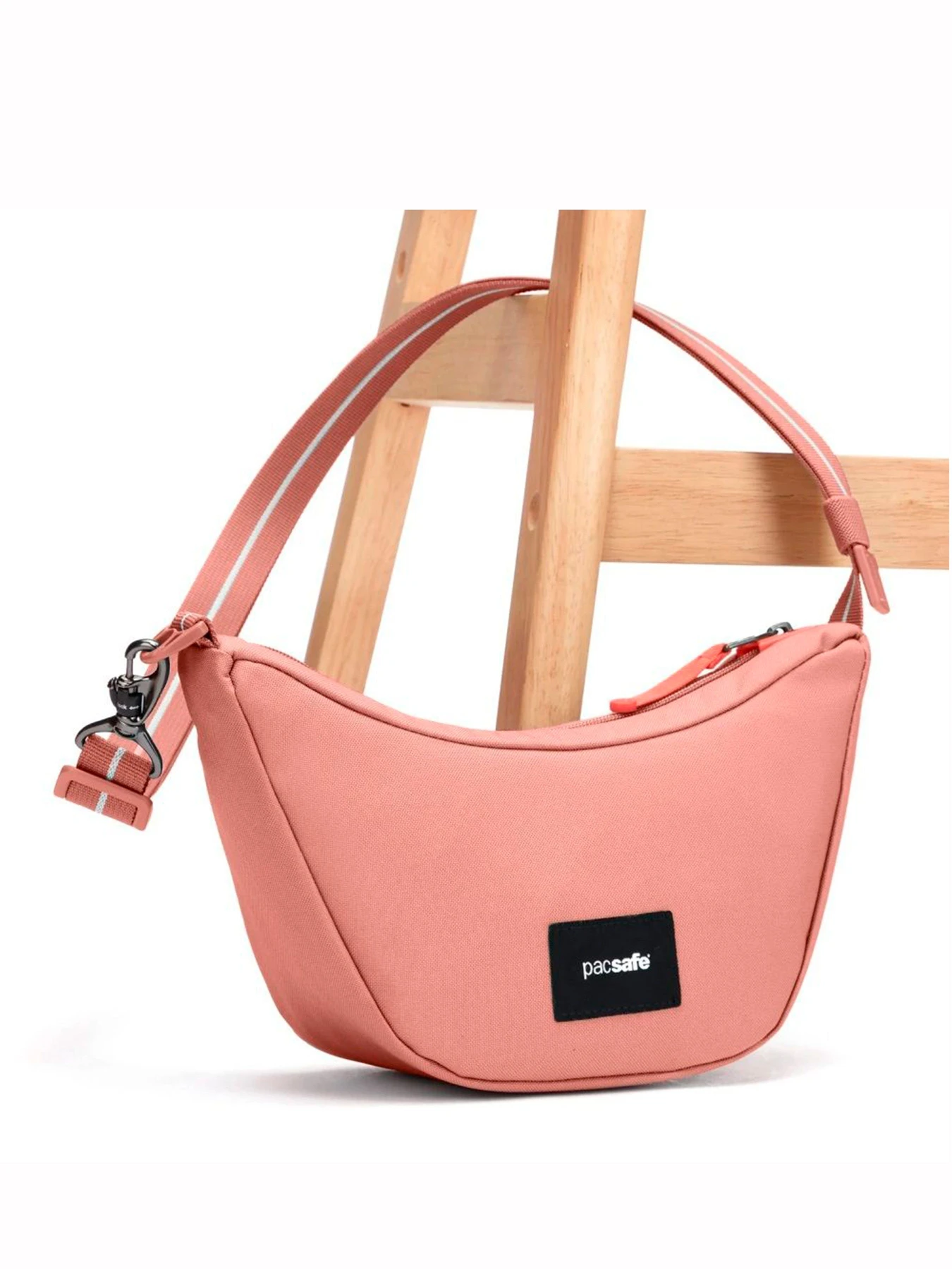 Сумки Pacsafe Go модель 35135340 Сумки Pacsafe Go модель 35135340 Фото