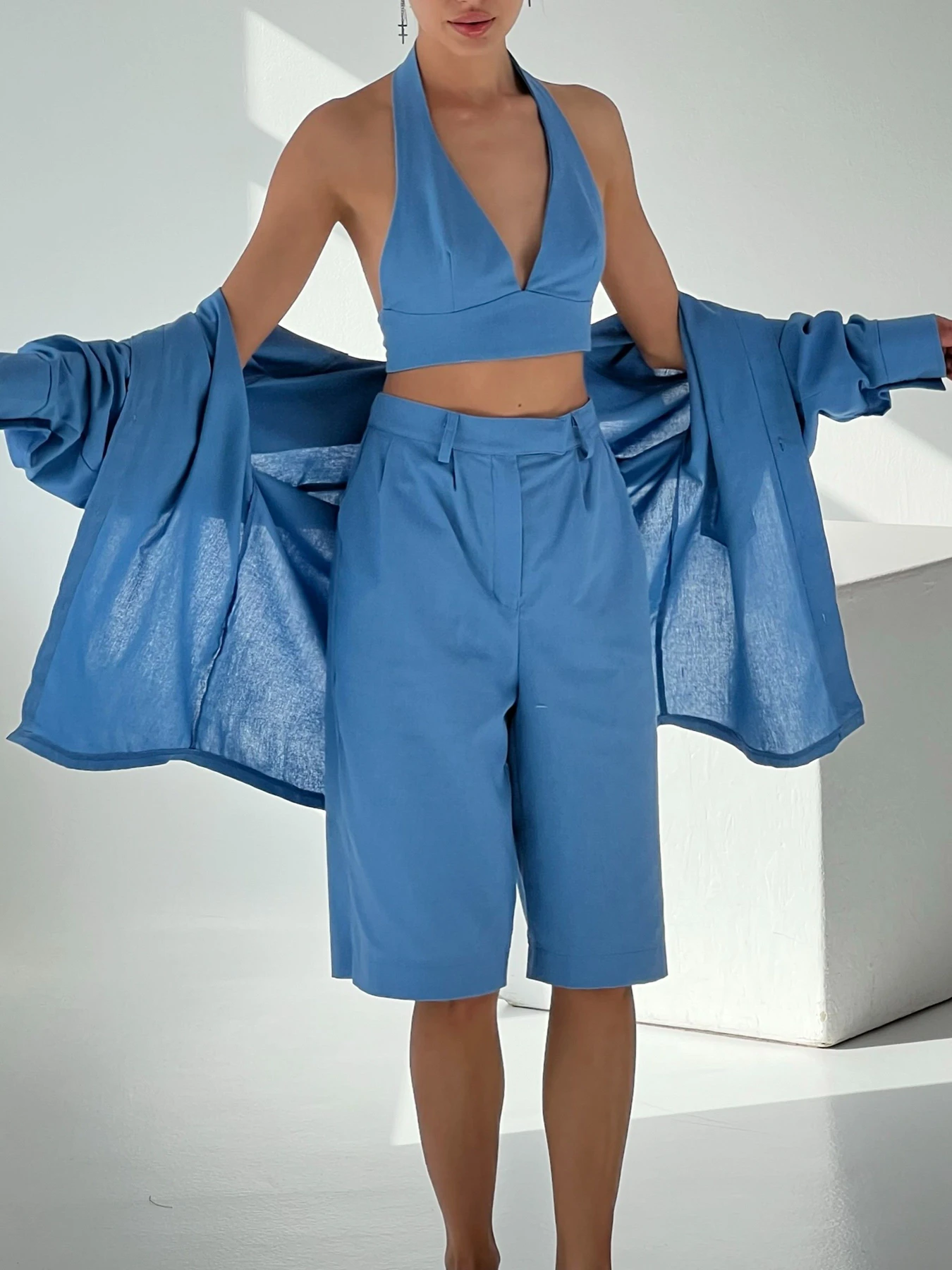 Шорти IJ модель bermudi-blue Шорти IJ модель bermudi-blue Фото