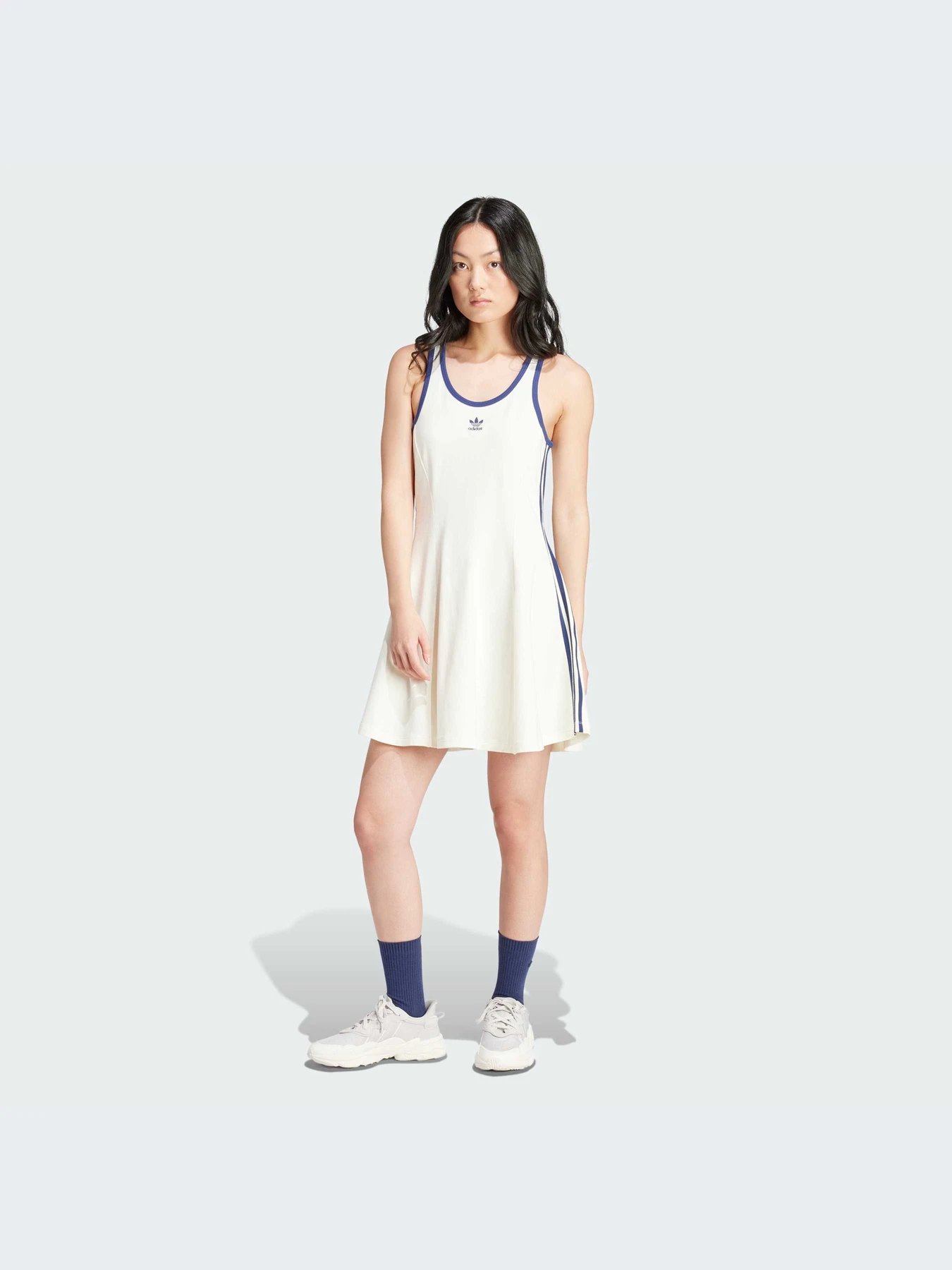 Платья Adidas модель IR7468 Фото