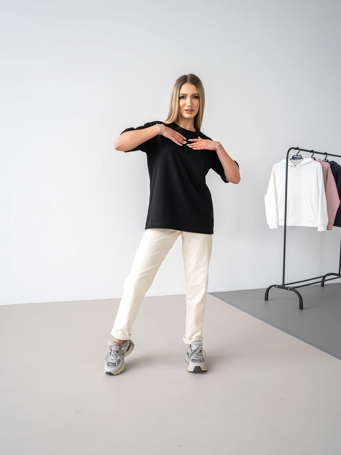 Футболки і поло TeamV Oversize модель 770-3 Футболки і поло TeamV Oversize модель 770-3 Фото