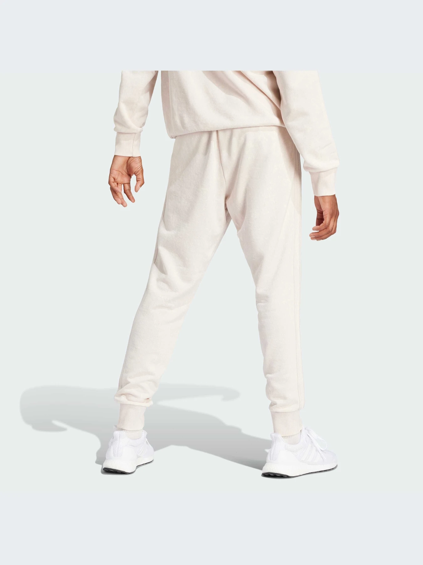Штани Adidas 3 Stripes модель IR5201 Штани Adidas 3 Stripes модель IR5201 Фото
