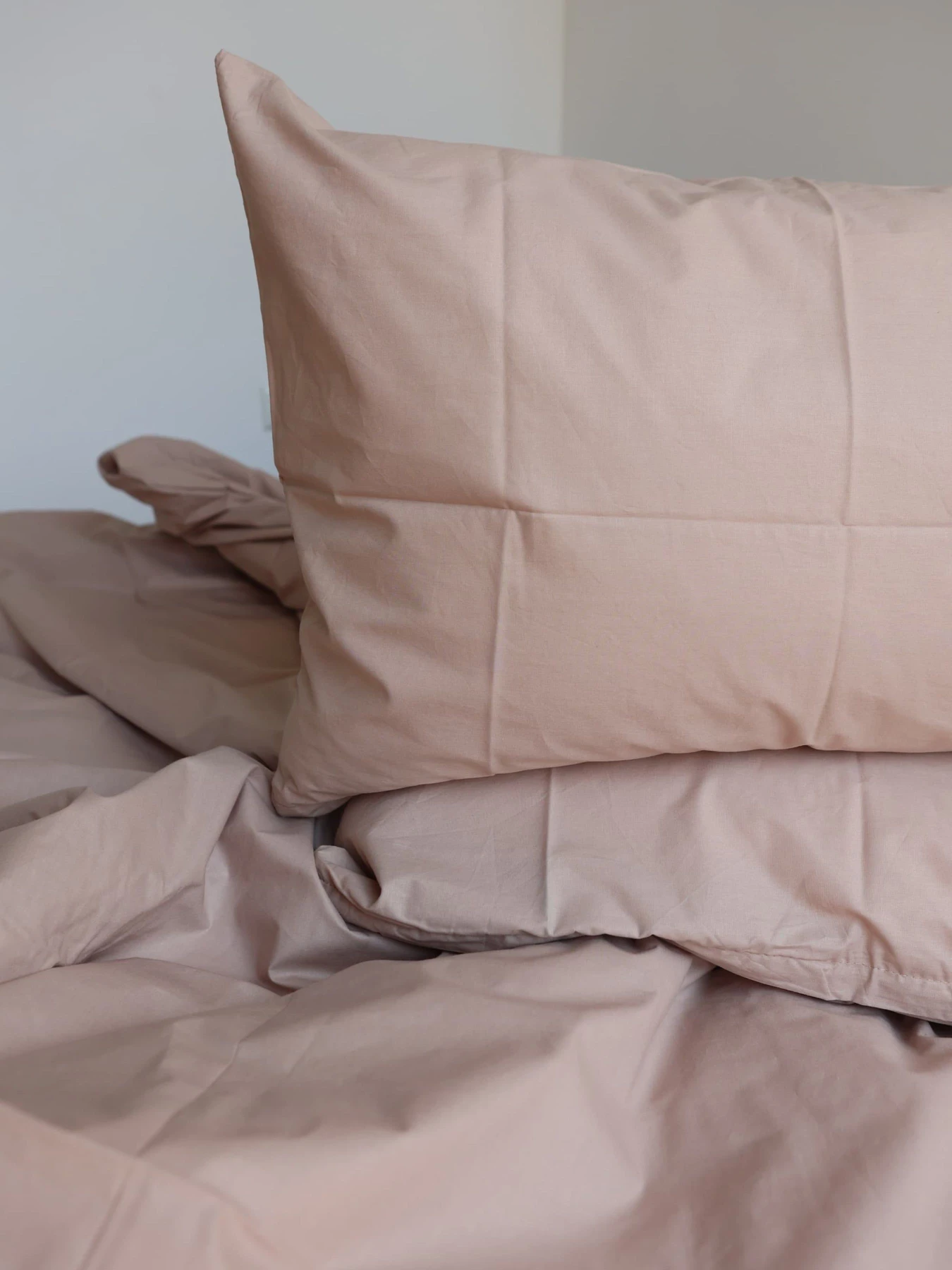 Комплект постільної білизни з тканини Ранфорс колір Мокко BedclozZzes модель 13155 Комплект постільної білизни з тканини Ранфорс колір Мокко BedclozZzes модель 13155 Фото