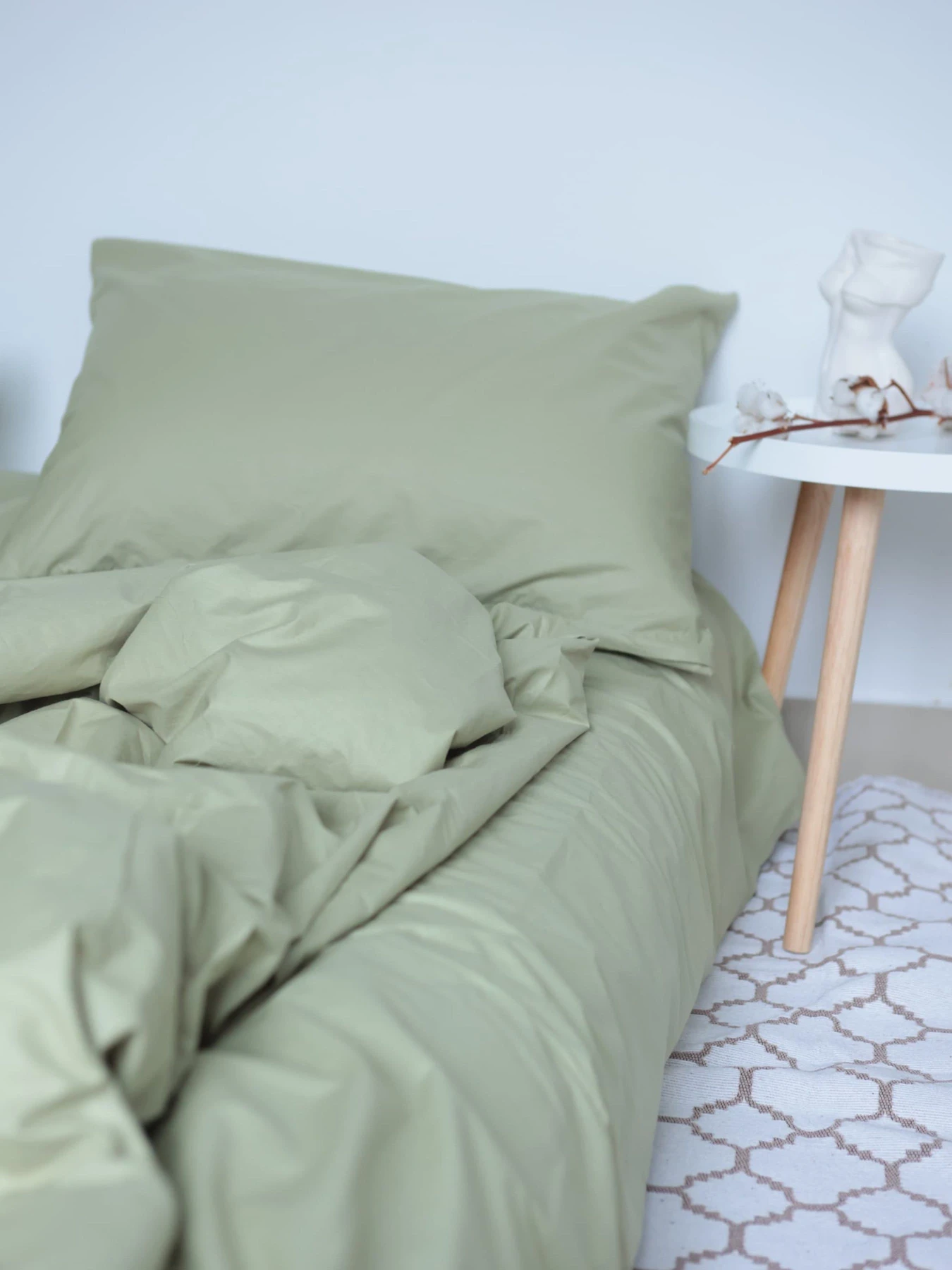 Комплект постільної білизни з тканини Ранфорс Оливкового кольору BedclozZzes модель 10158 Комплект постільної білизни з тканини Ранфорс Оливкового кольору BedclozZzes модель 10158 Фото