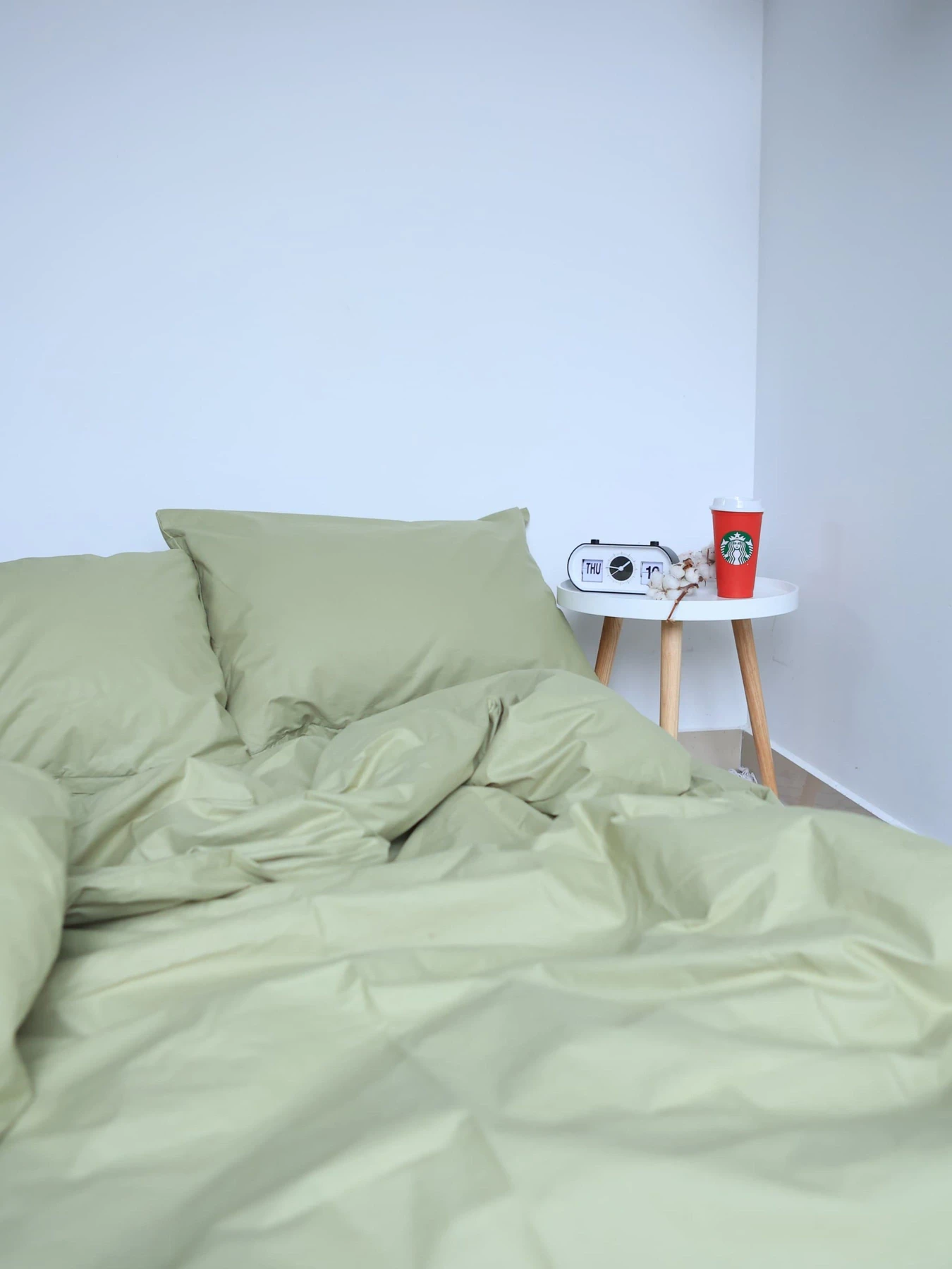Комплект постільної білизни з тканини Ранфорс Оливкового кольору BedclozZzes модель 10158 Комплект постільної білизни з тканини Ранфорс Оливкового кольору BedclozZzes модель 10158 Фото