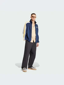 Куртки и дубленки Adidas Adicolor модель IU2363 Фото