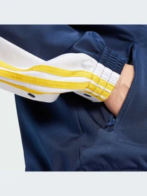 Куртки и дубленки Adidas Adicolor модель IU2363 Фото