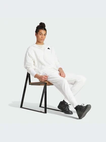 Куртки та дублянки Adidas ZNE модель IN1843 Фото