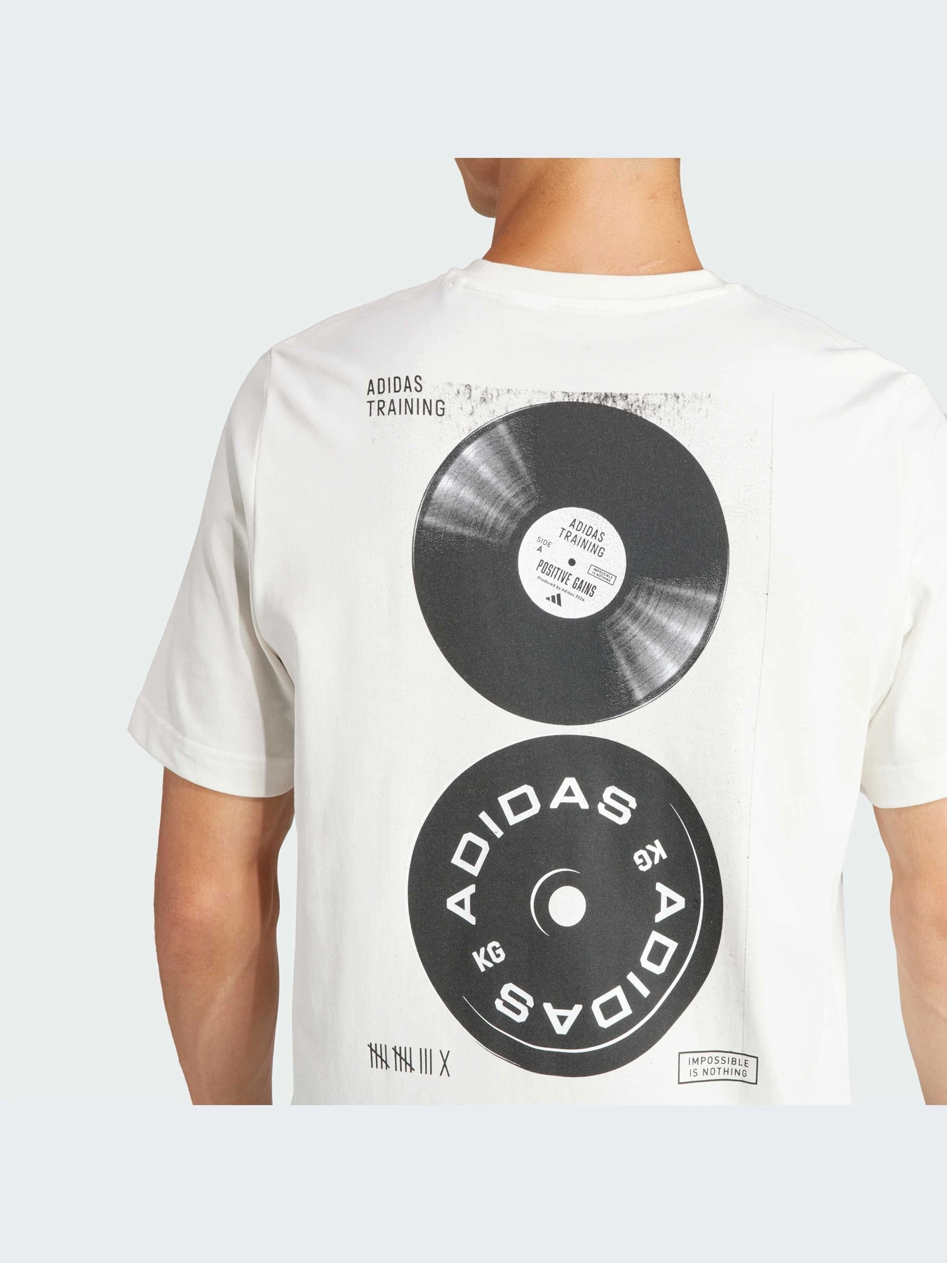 Футболки и поло Adidas модель IS7094 Футболки и поло Adidas модель IS7094 Фото