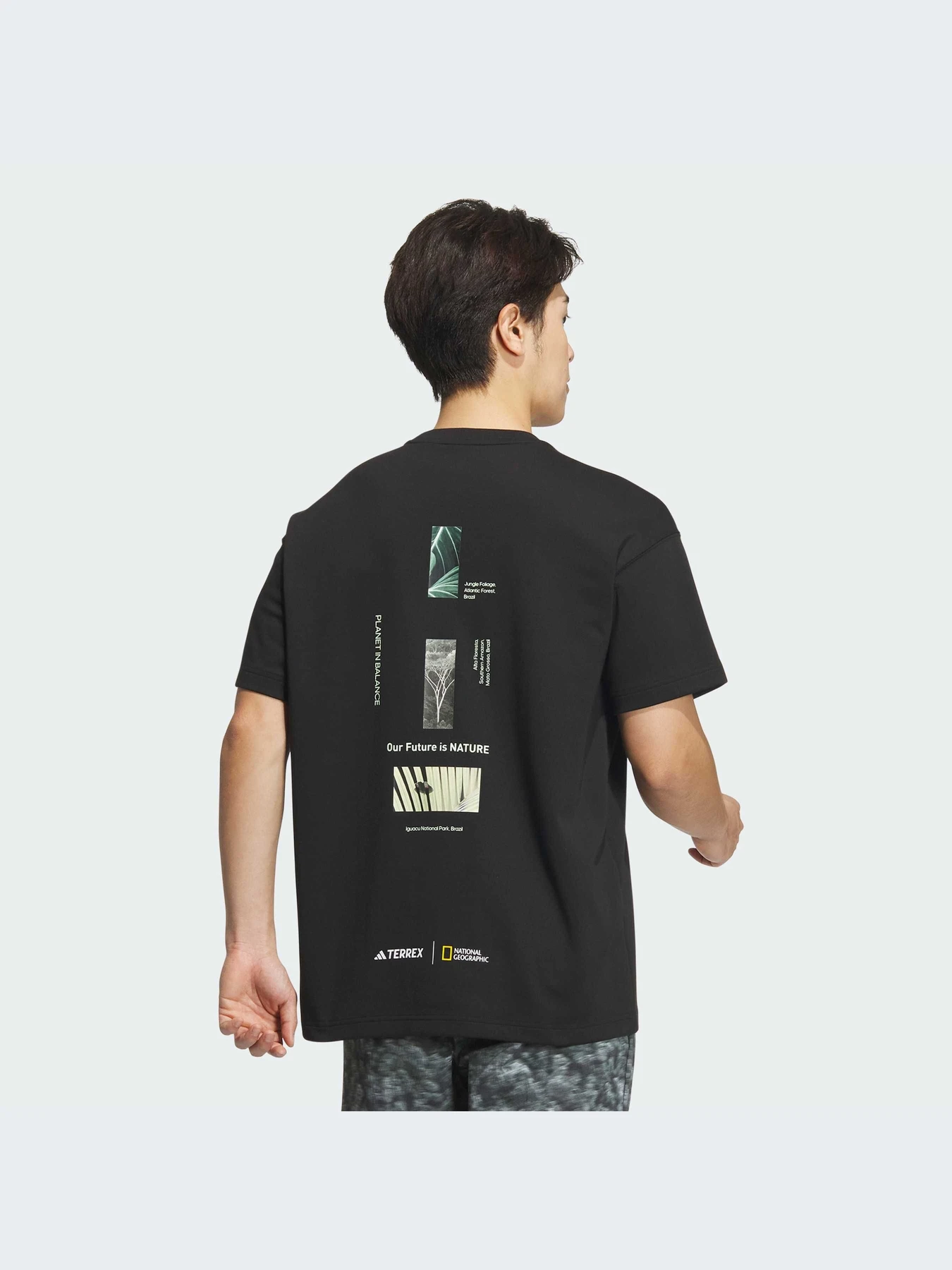 Футболки і поло Adidas модель IS9515 Футболки і поло Adidas модель IS9515 Фото