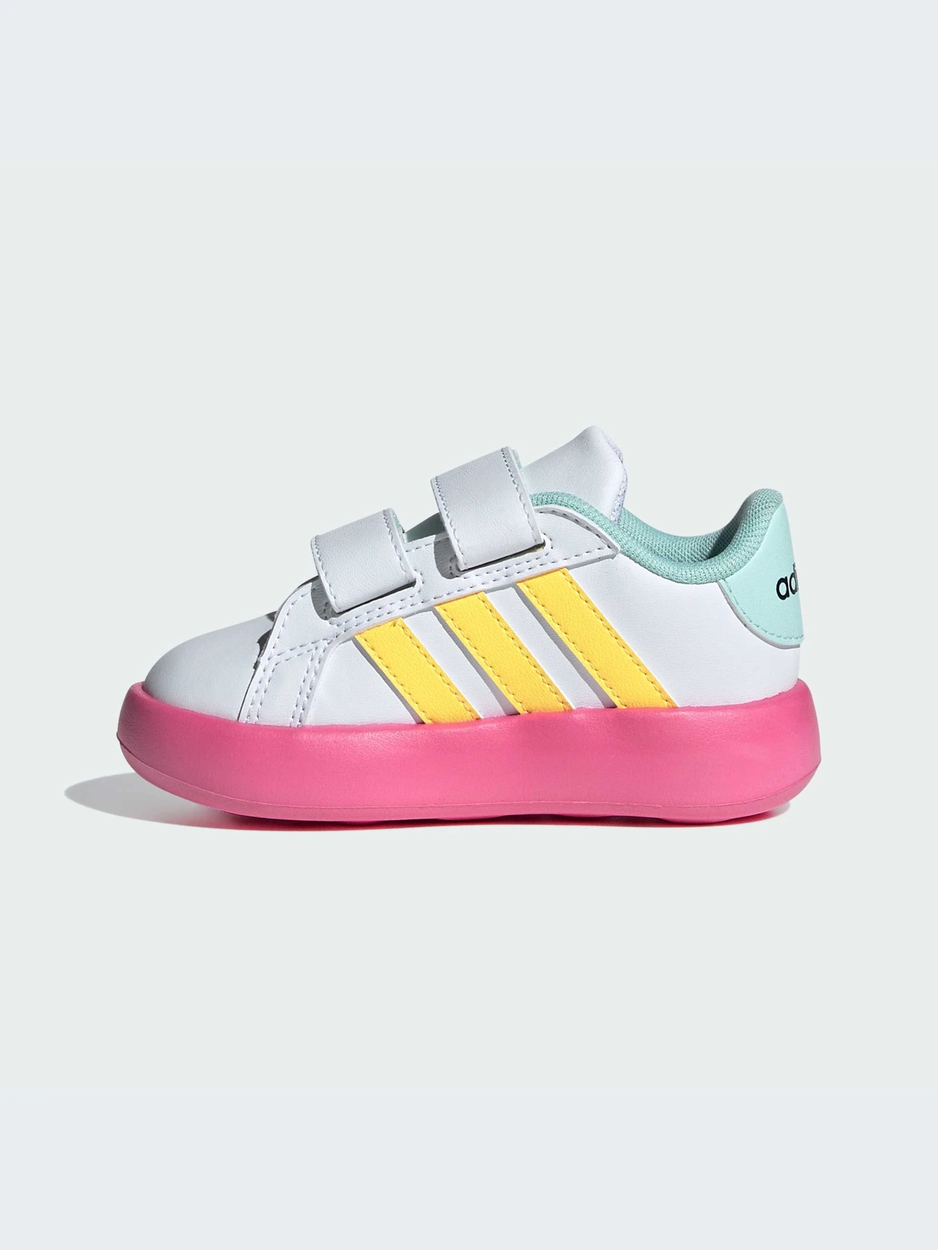 Кроссовки Adidas x Disney модель ID8018 Фото