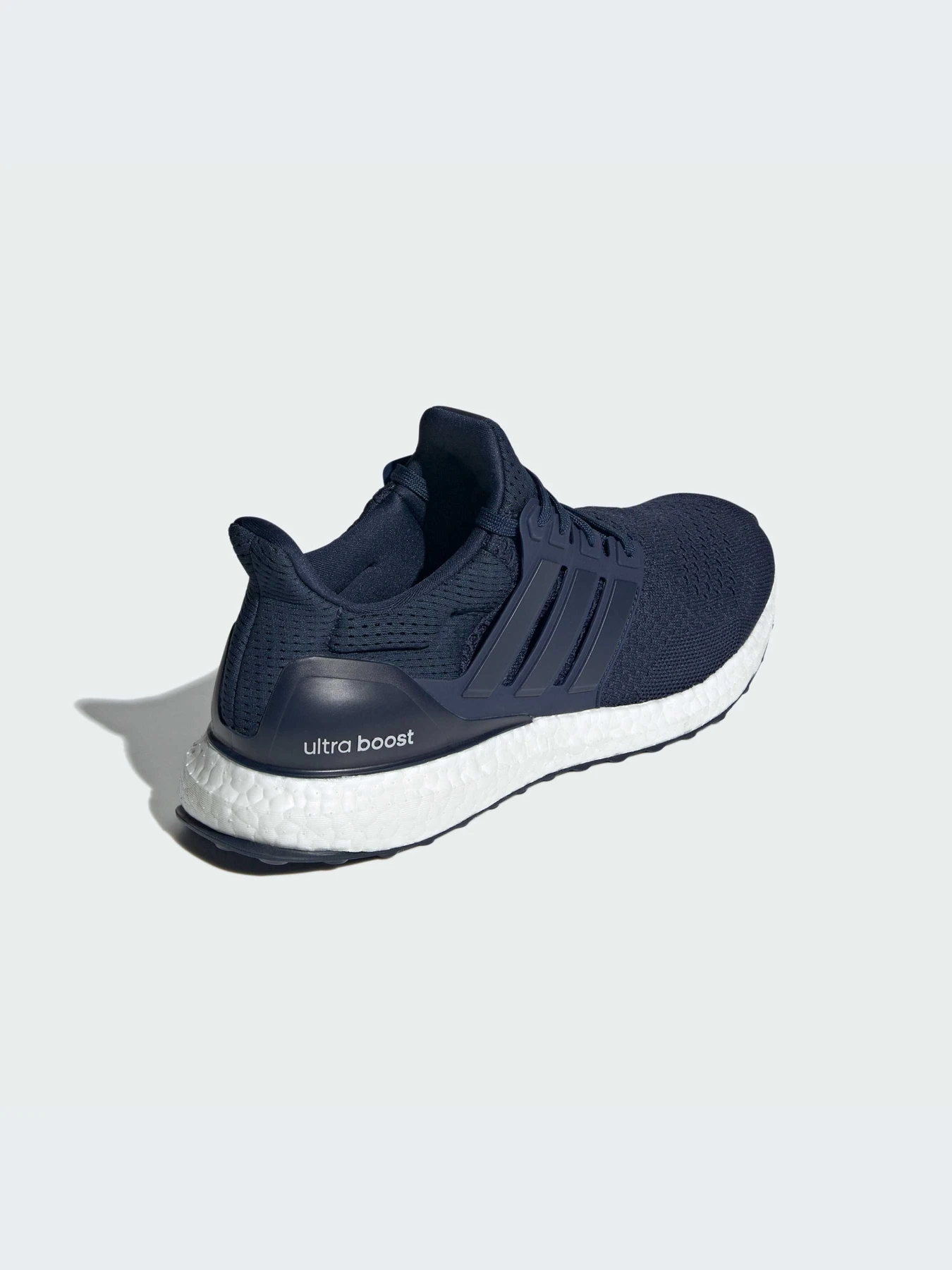 Кроссовки Adidas Ultraboost модель ID5935 Кроссовки Adidas Ultraboost модель ID5935 Фото