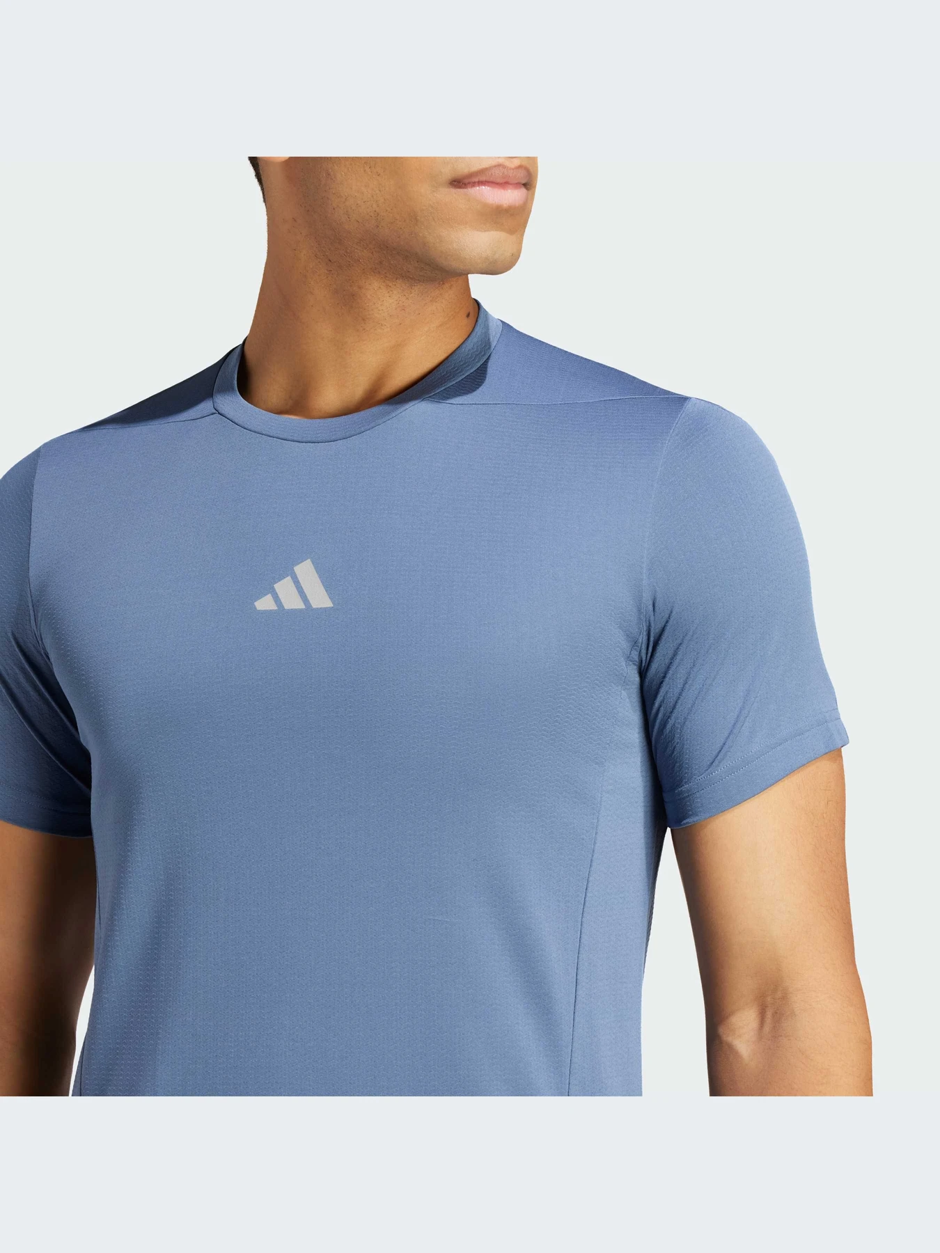 Футболки и поло Adidas модель IS3741 Футболки и поло Adidas модель IS3741 Фото