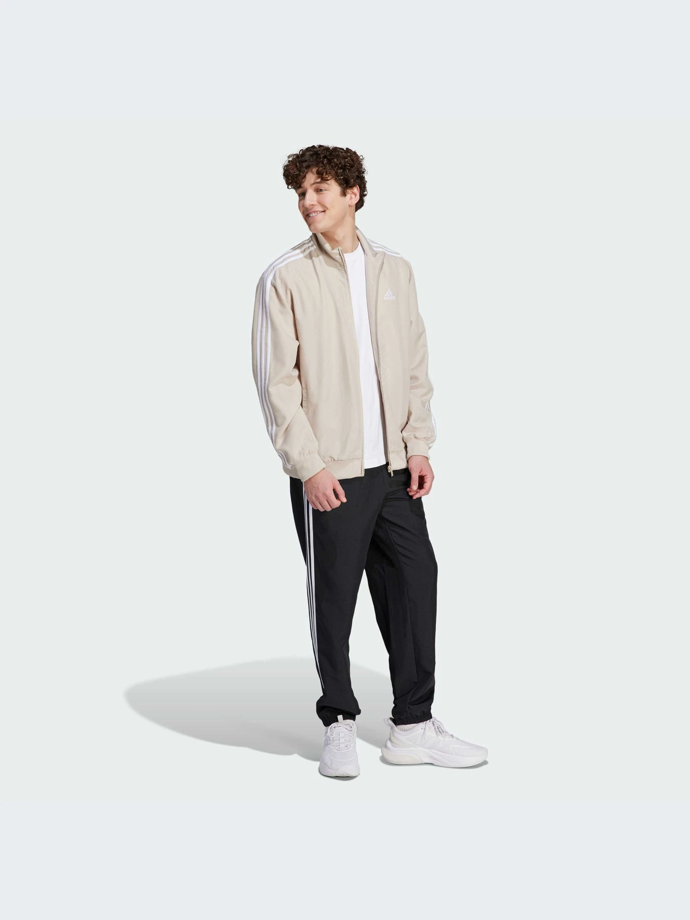 Костюмы Adidas модель IJ6061 Костюмы Adidas модель IJ6061 Фото