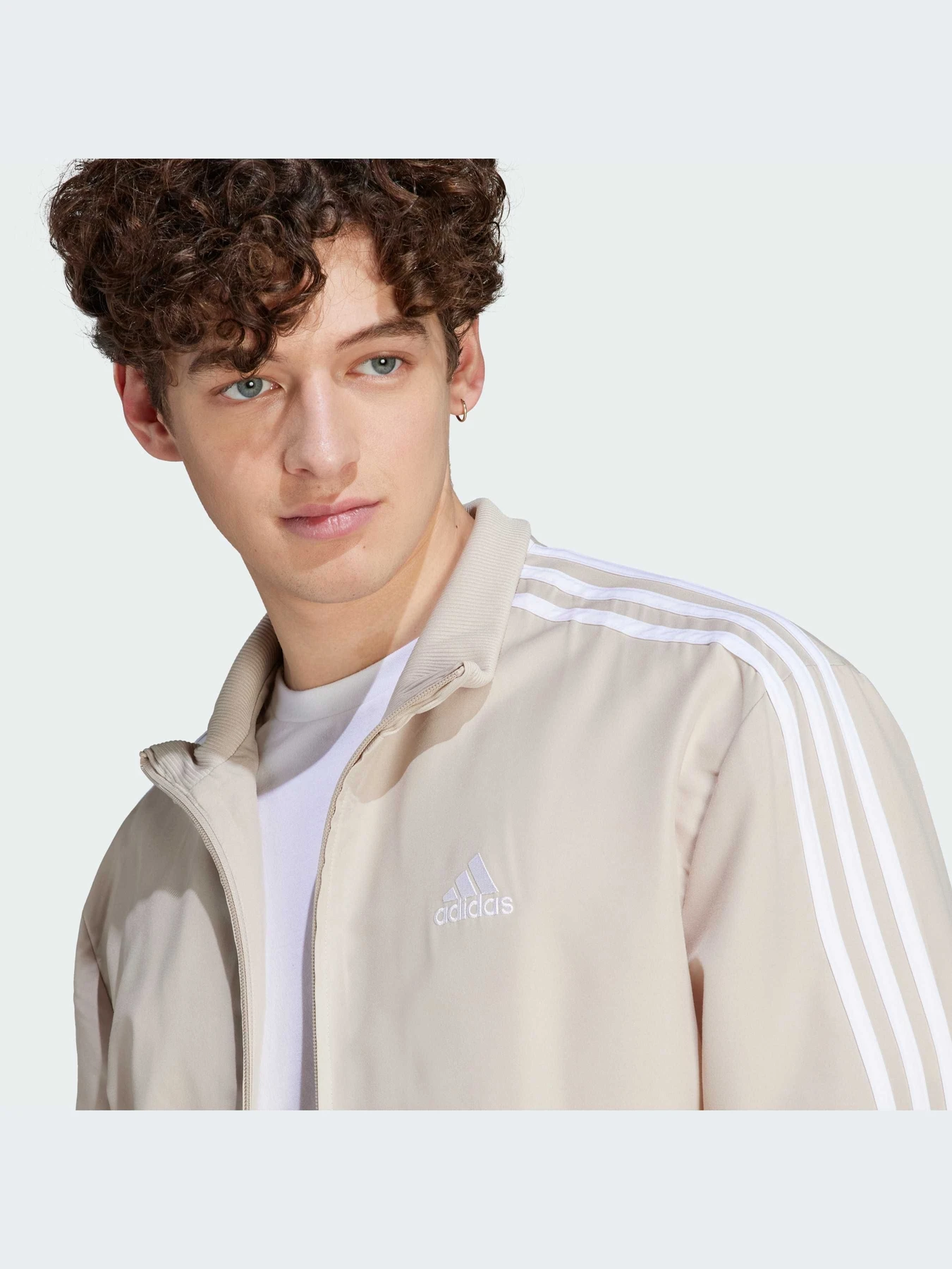 Костюмы Adidas модель IJ6061 Костюмы Adidas модель IJ6061 Фото