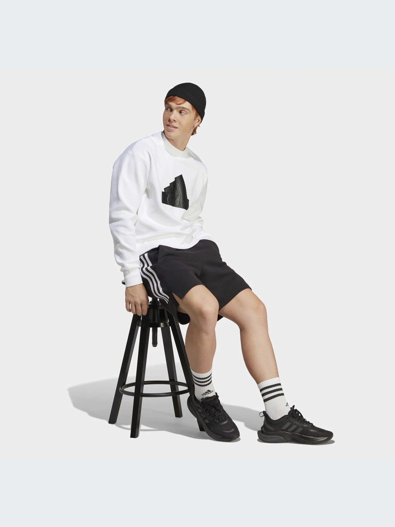 Худи и свитшоты Adidas модель IC3741 Худи и свитшоты Adidas модель IC3741 Фото