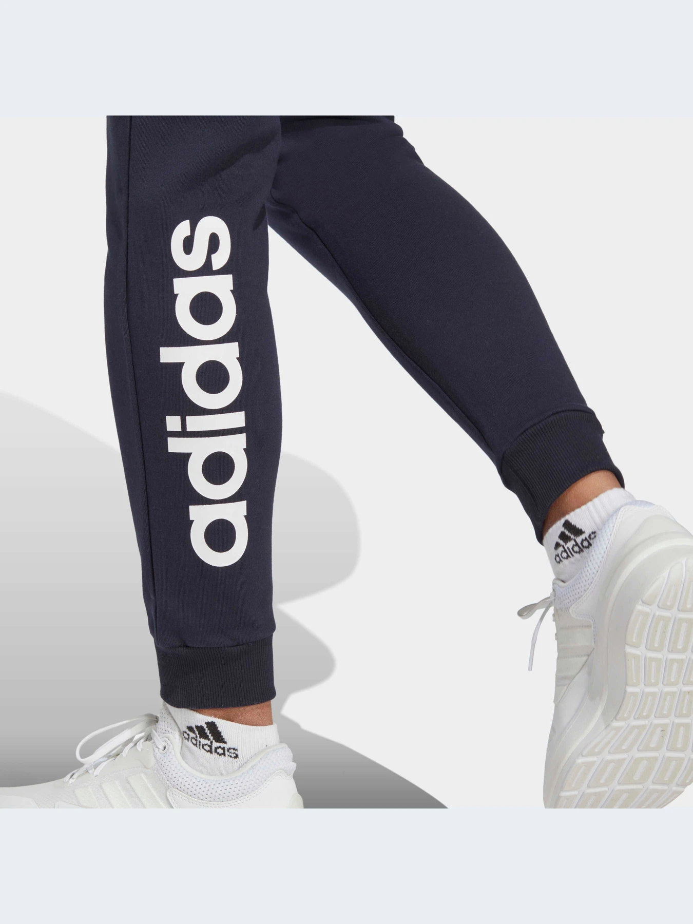 Брюки Adidas модель IC6869 Фото