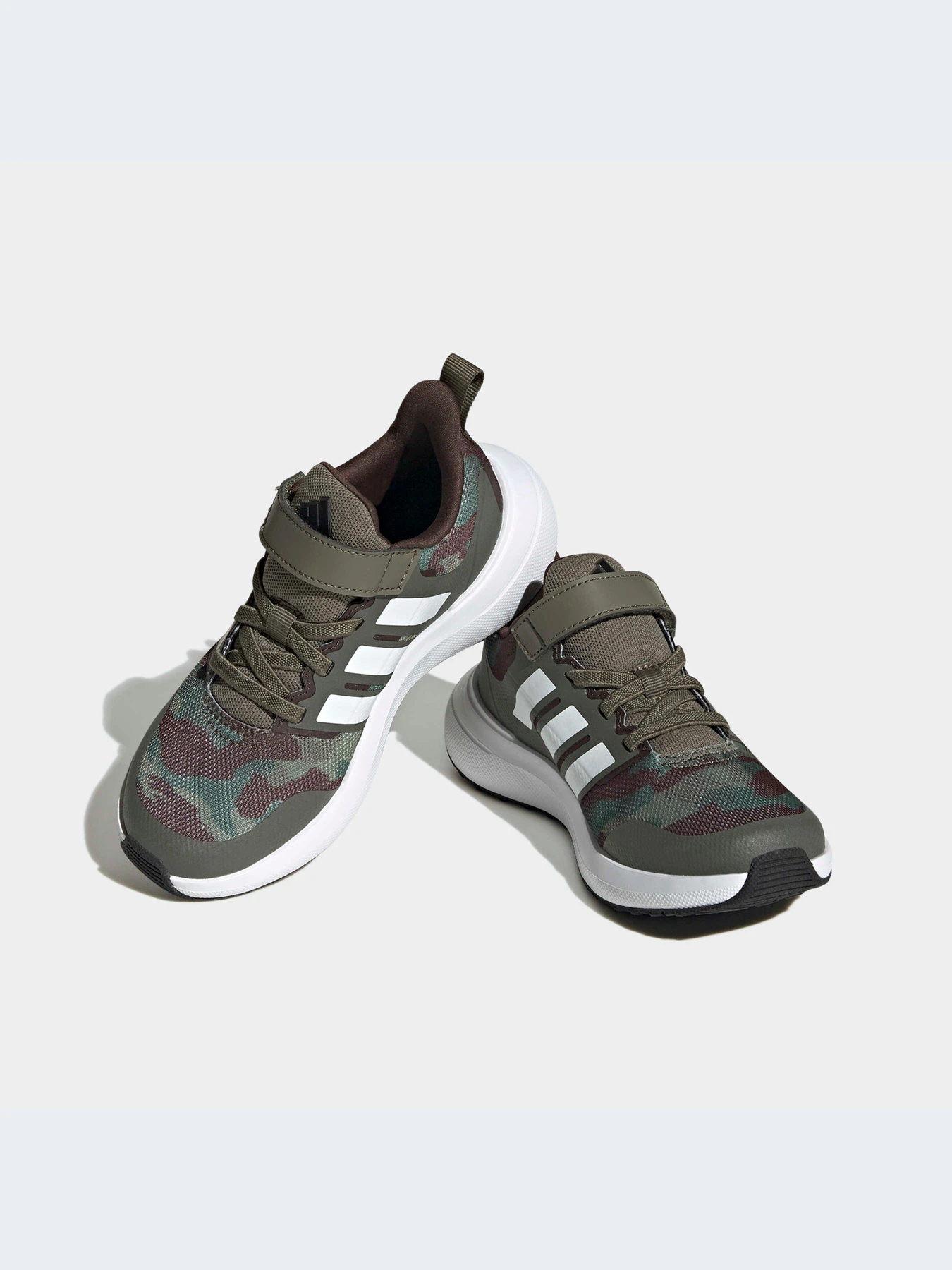Кроссовки Adidas модель IE1973 Фото