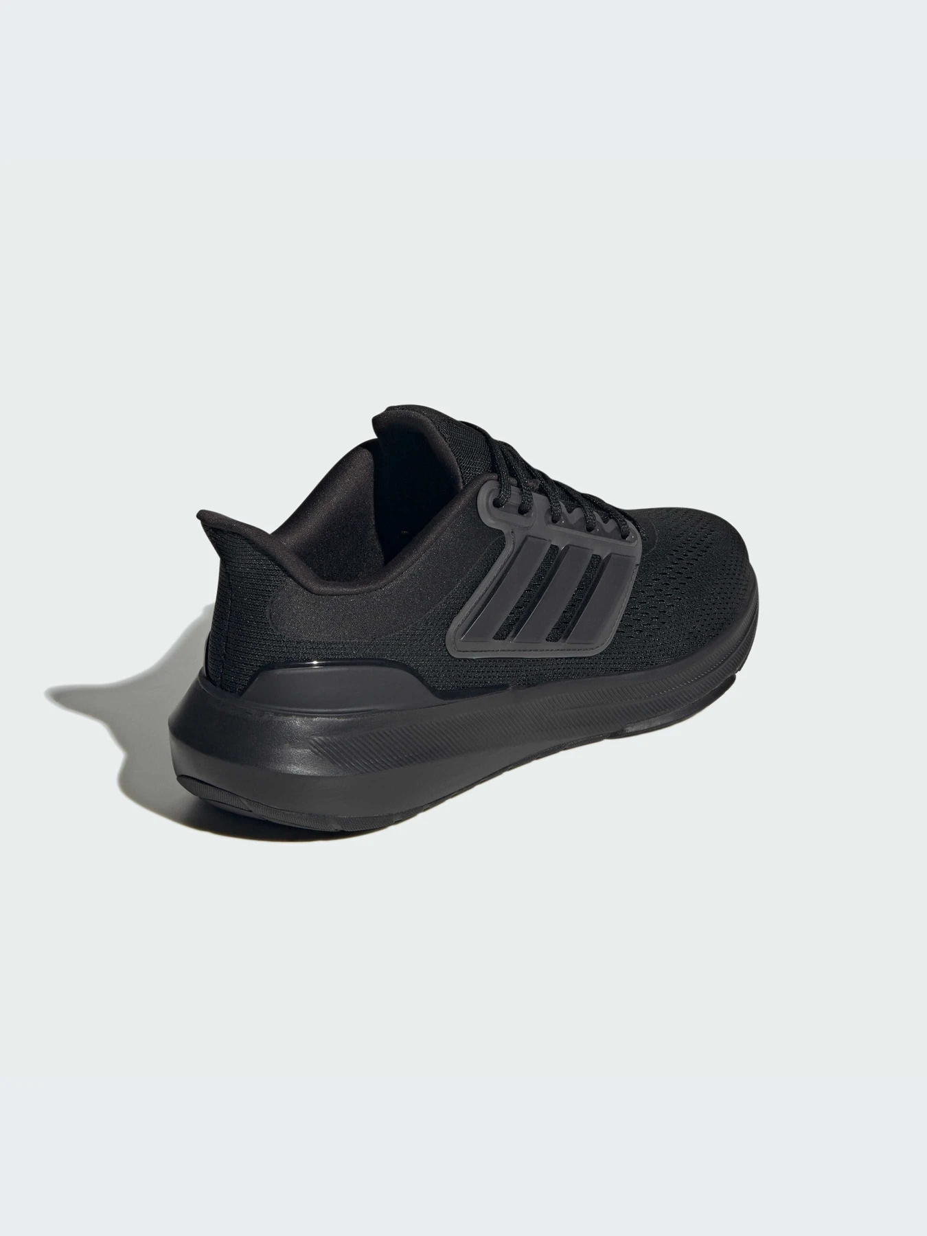 Кросівки Adidas модель HP6685 Кросівки Adidas модель HP6685 Фото