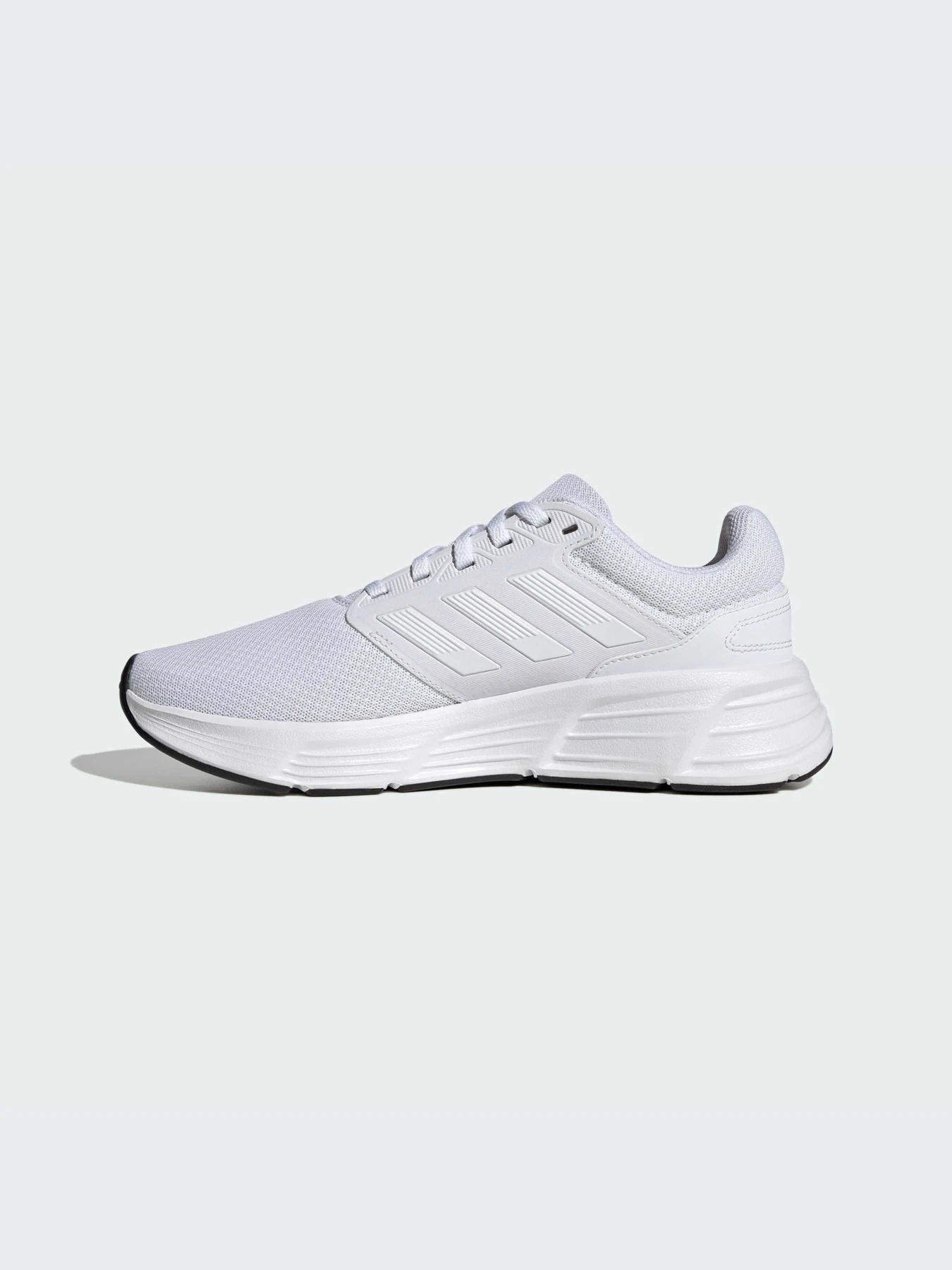 Кроссовки Adidas Galaxy модель HP6643 Кроссовки Adidas Galaxy модель HP6643 Фото