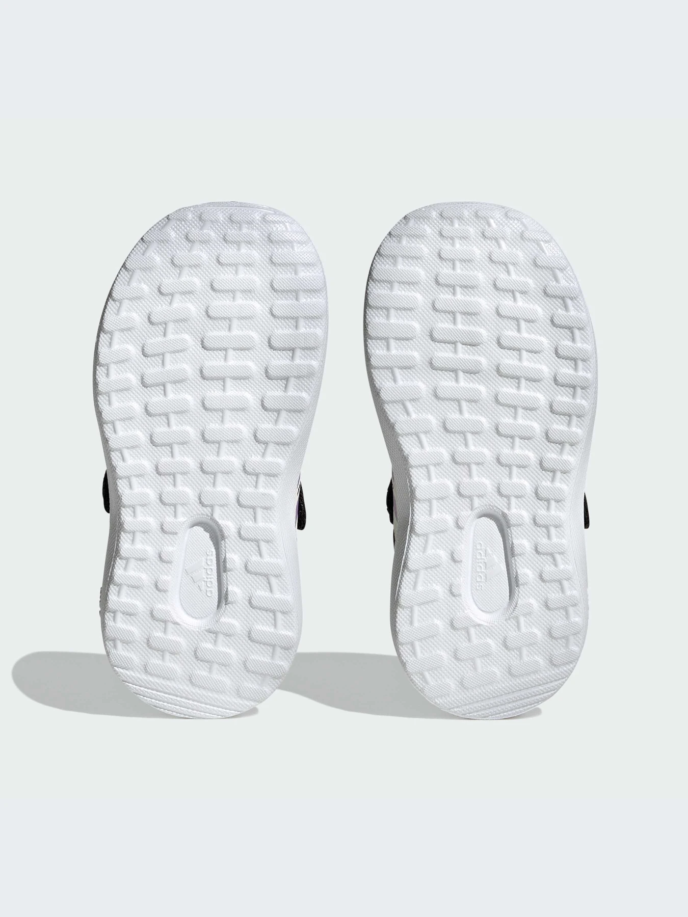 Кроссовки Adidas модель IE4959 Фото