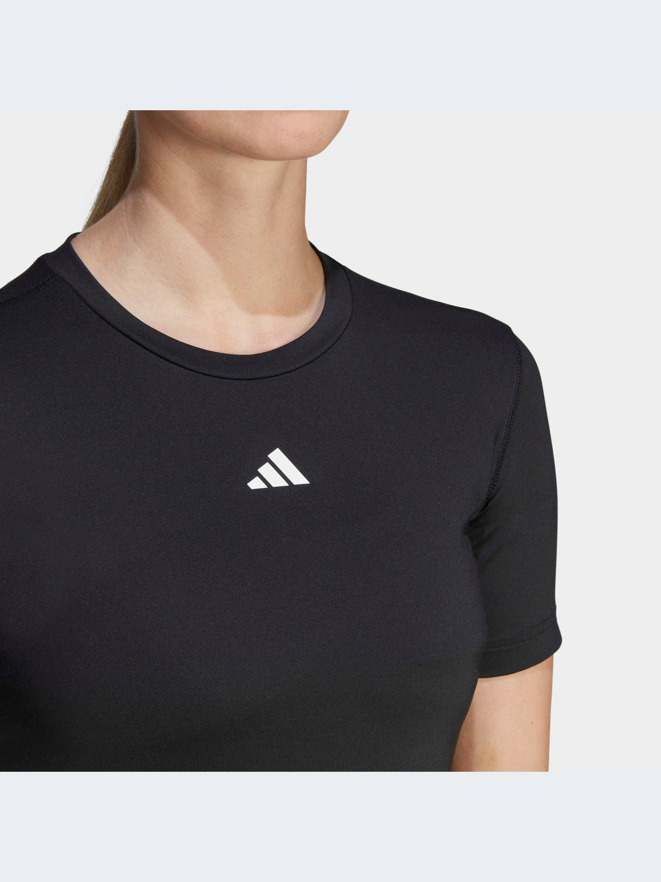 Футболки и поло Adidas Clima модель HN9075 Футболки и поло Adidas Clima модель HN9075 Фото