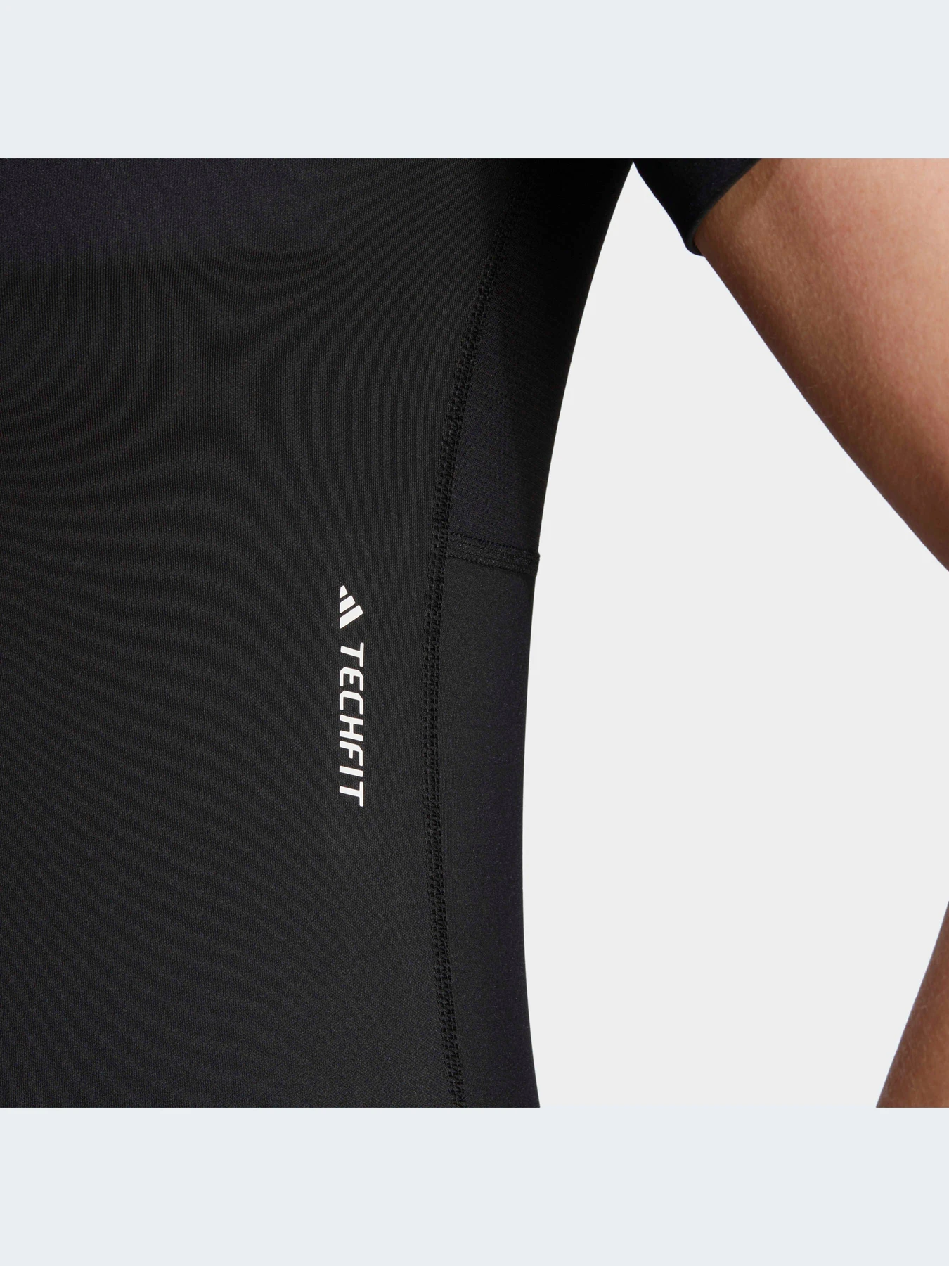 Футболки и поло Adidas Clima модель HN9075 Футболки и поло Adidas Clima модель HN9075 Фото
