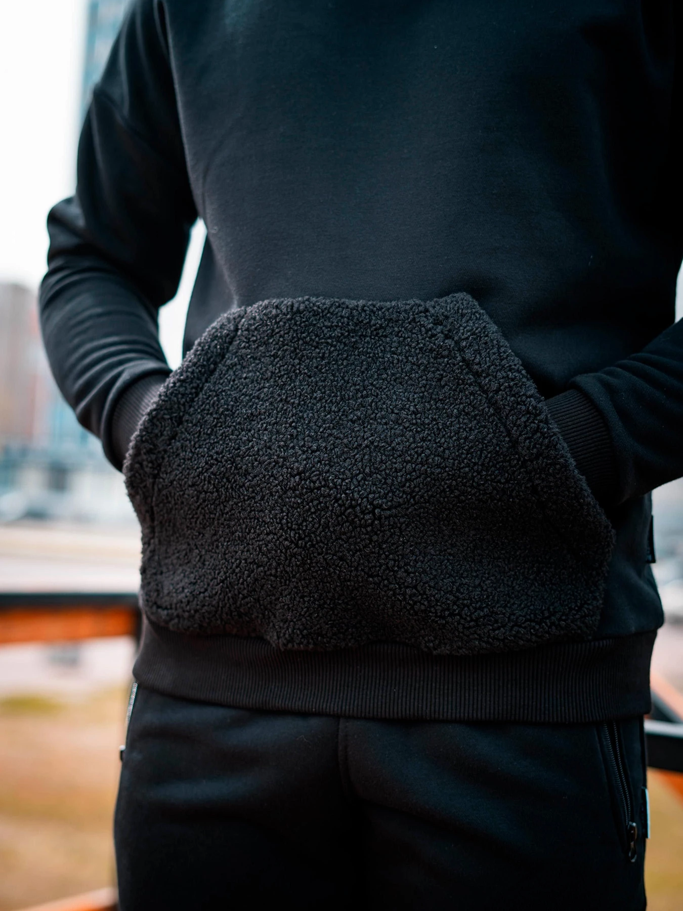 Худи и свитшоты Custom Wear модель cw-hood-4764 Худи и свитшоты Custom Wear модель cw-hood-4764 Фото
