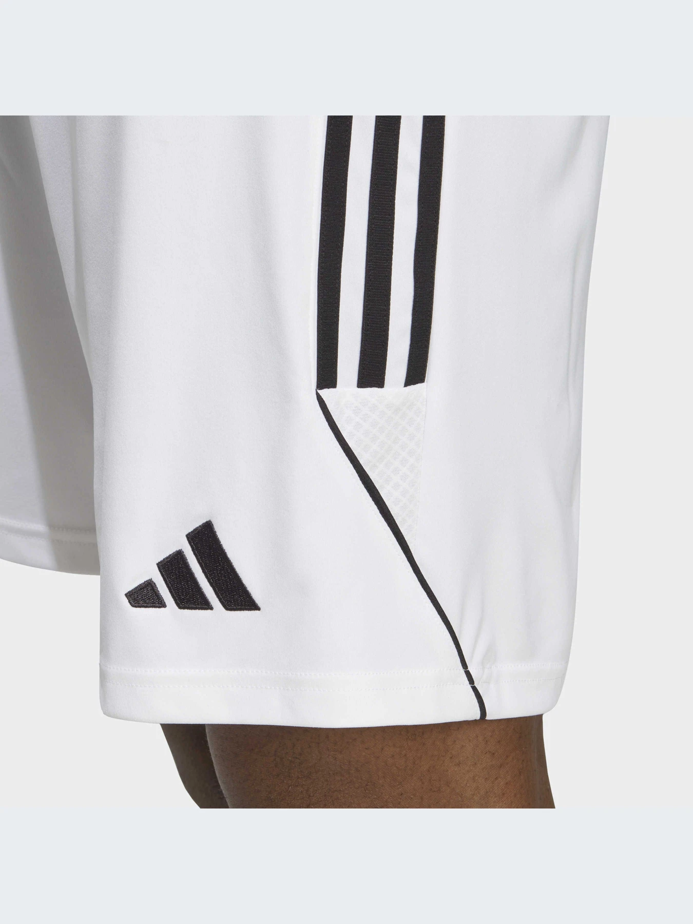 Шорты Adidas Tiro модель IB8083 Шорты Adidas Tiro модель IB8083 Фото