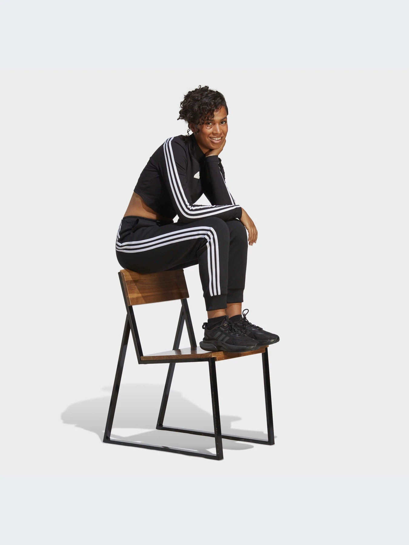 Брюки Adidas модель HT4704 Фото