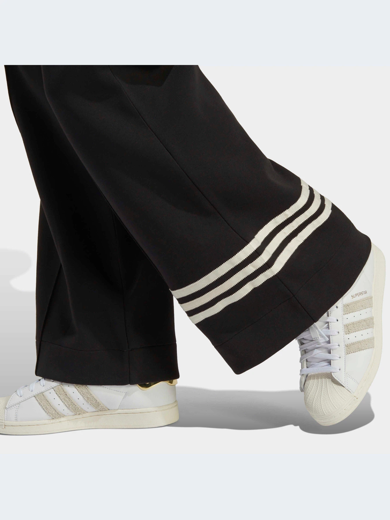 Брюки Adidas Adicolor модель IB7307 Фото