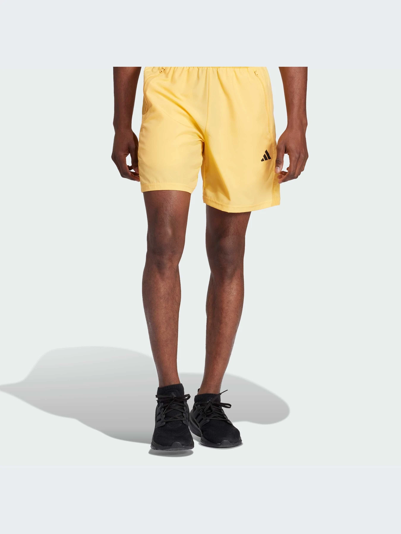 Шорты Adidas модель IR9249 Шорты Adidas модель IR9249 Фото