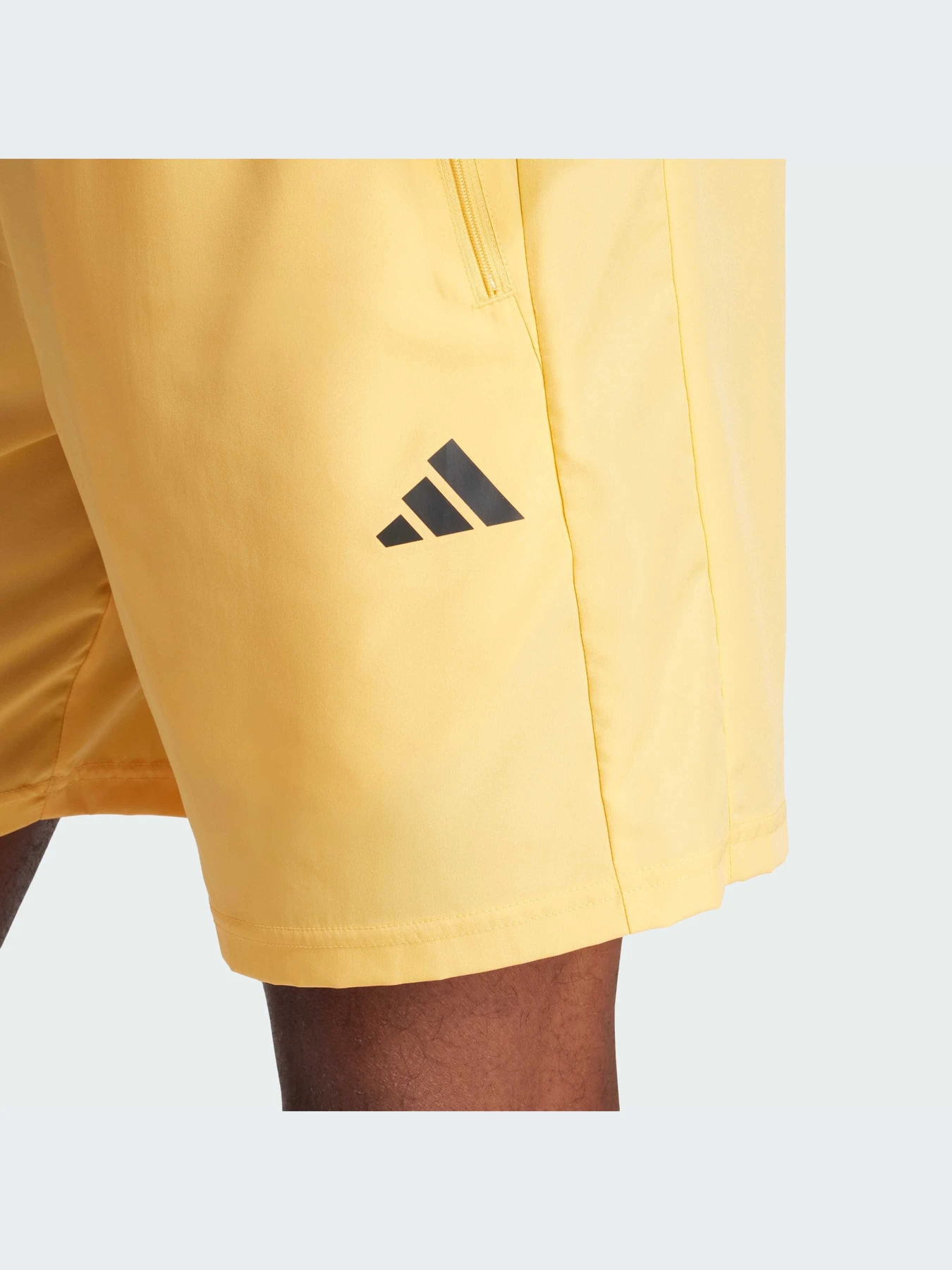 Шорты Adidas модель IR9249 Шорты Adidas модель IR9249 Фото