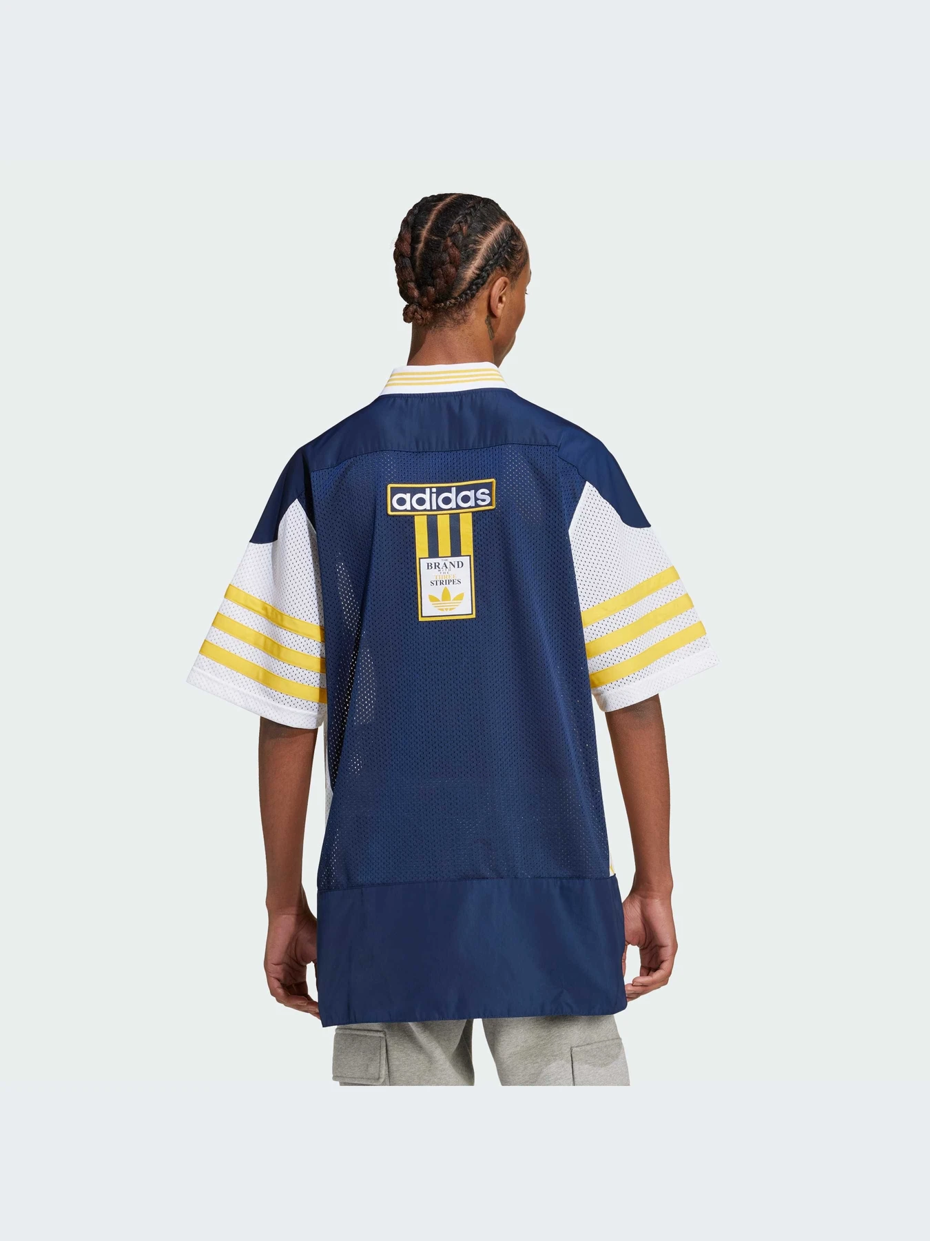 Футболки и поло Adidas Adicolor модель IU2361 Футболки и поло Adidas Adicolor модель IU2361 Фото