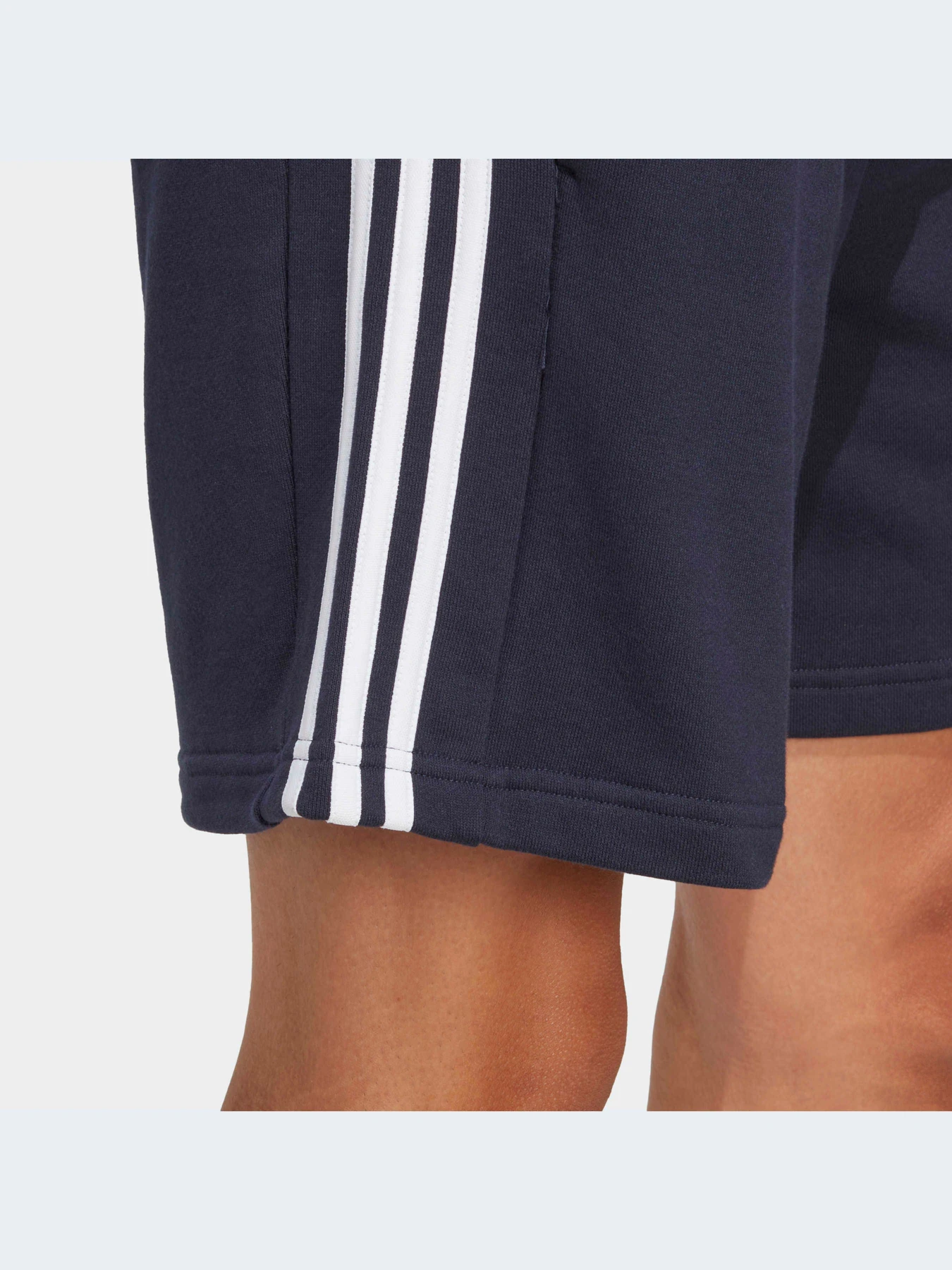 Шорты Adidas модель IC9436 Фото