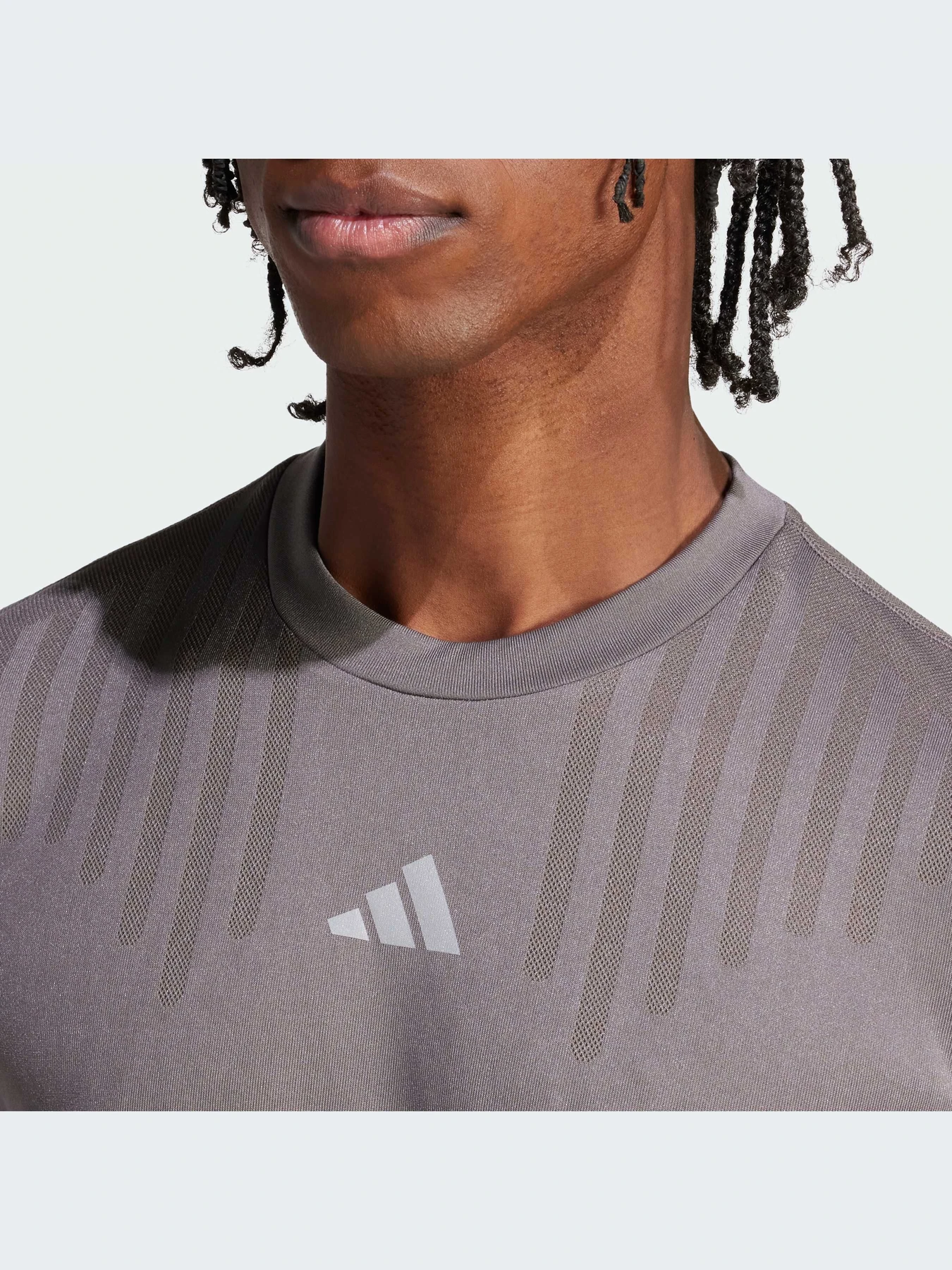 Футболки и поло Adidas модель IS3735 Футболки и поло Adidas модель IS3735 Фото