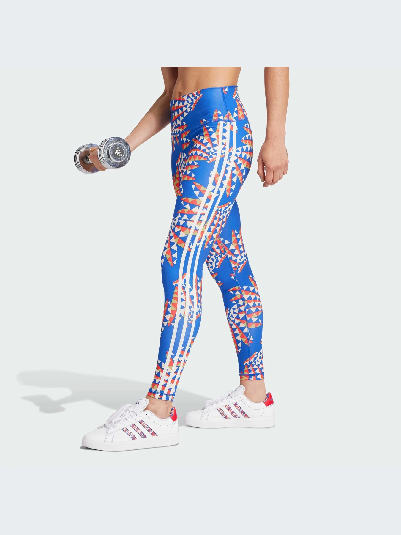 Брюки Adidas модель IQ4508 Брюки Adidas модель IQ4508 Фото