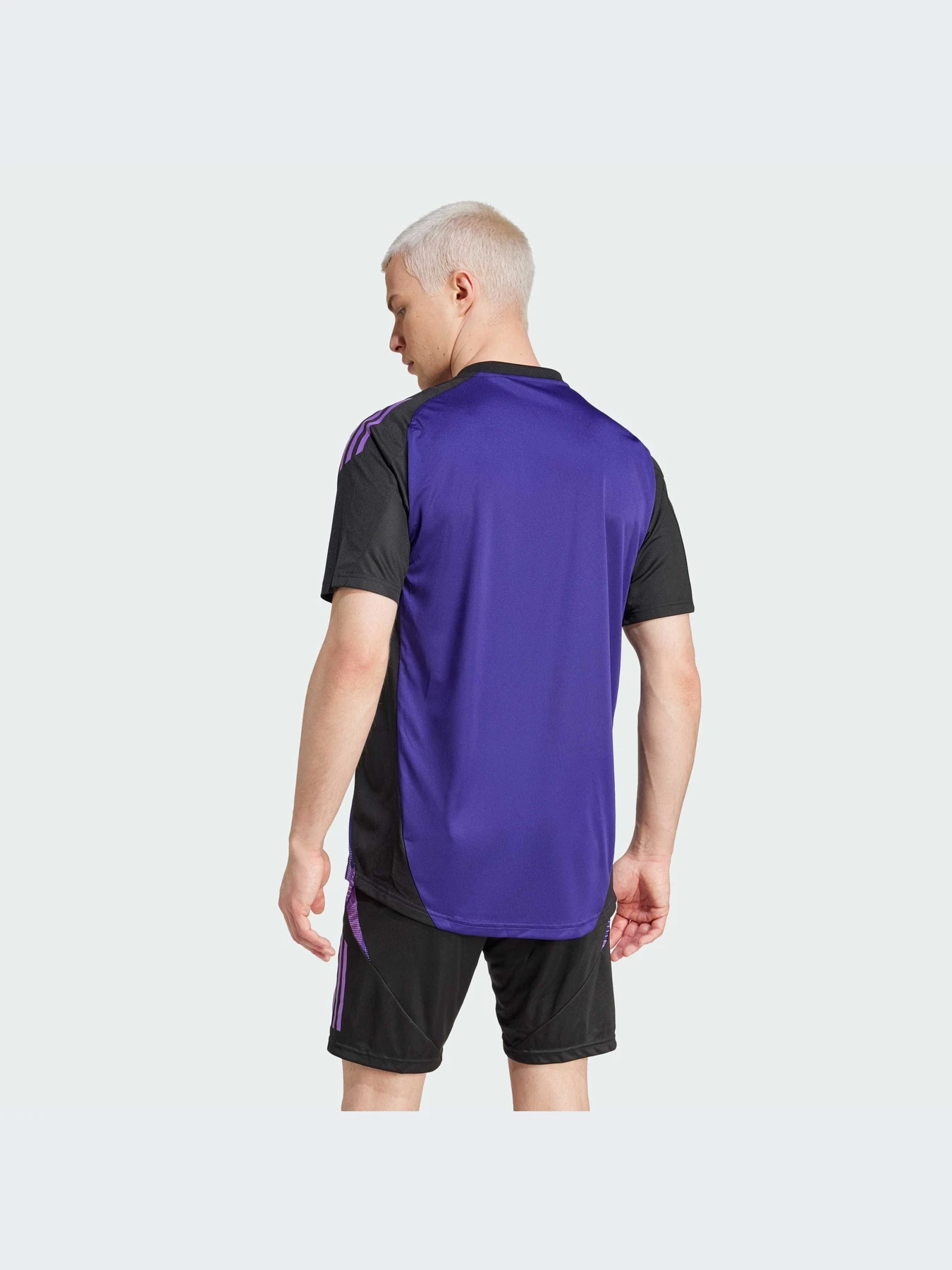 Футболки и поло Adidas Tiro модель IP8245 Футболки и поло Adidas Tiro модель IP8245 Фото