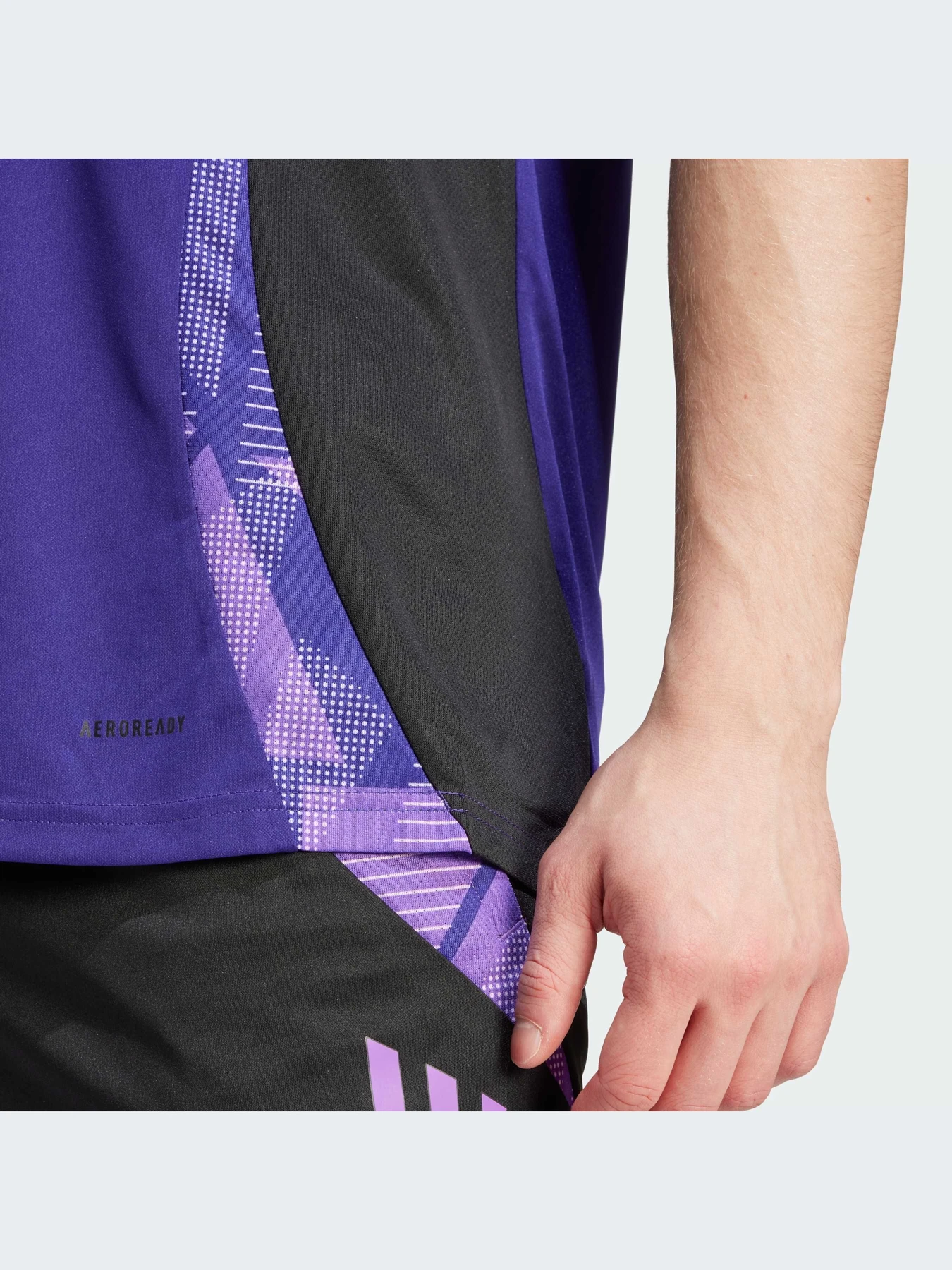 Футболки и поло Adidas Tiro модель IP8245 Футболки и поло Adidas Tiro модель IP8245 Фото