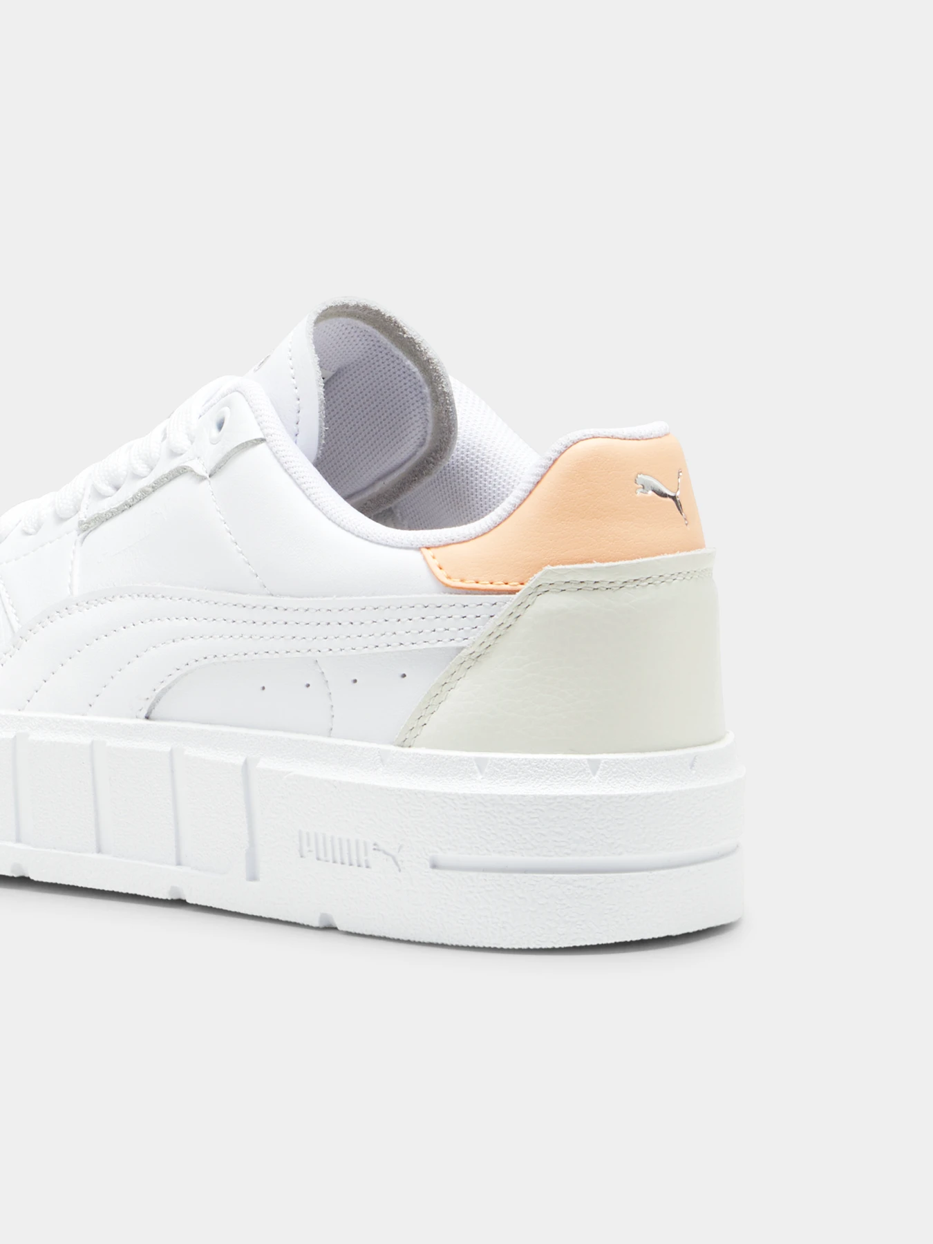 Кеди PUMA Cali Court Lth Wns модель 393802 Кеди PUMA Cali Court Lth Wns модель 393802 Фото