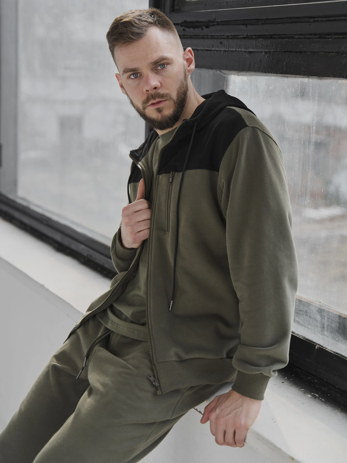 Худи и свитшоты HANDY WEAR HW Club модель 1733 Фото